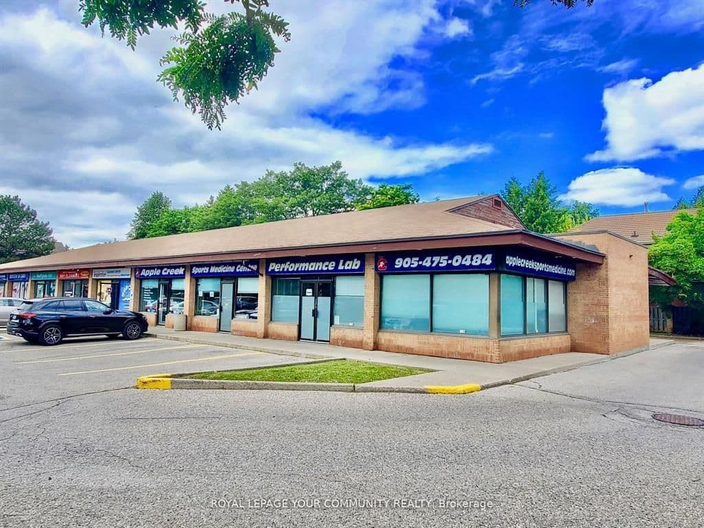 2 Corby Road 6, Markham, ON L3R 8A9