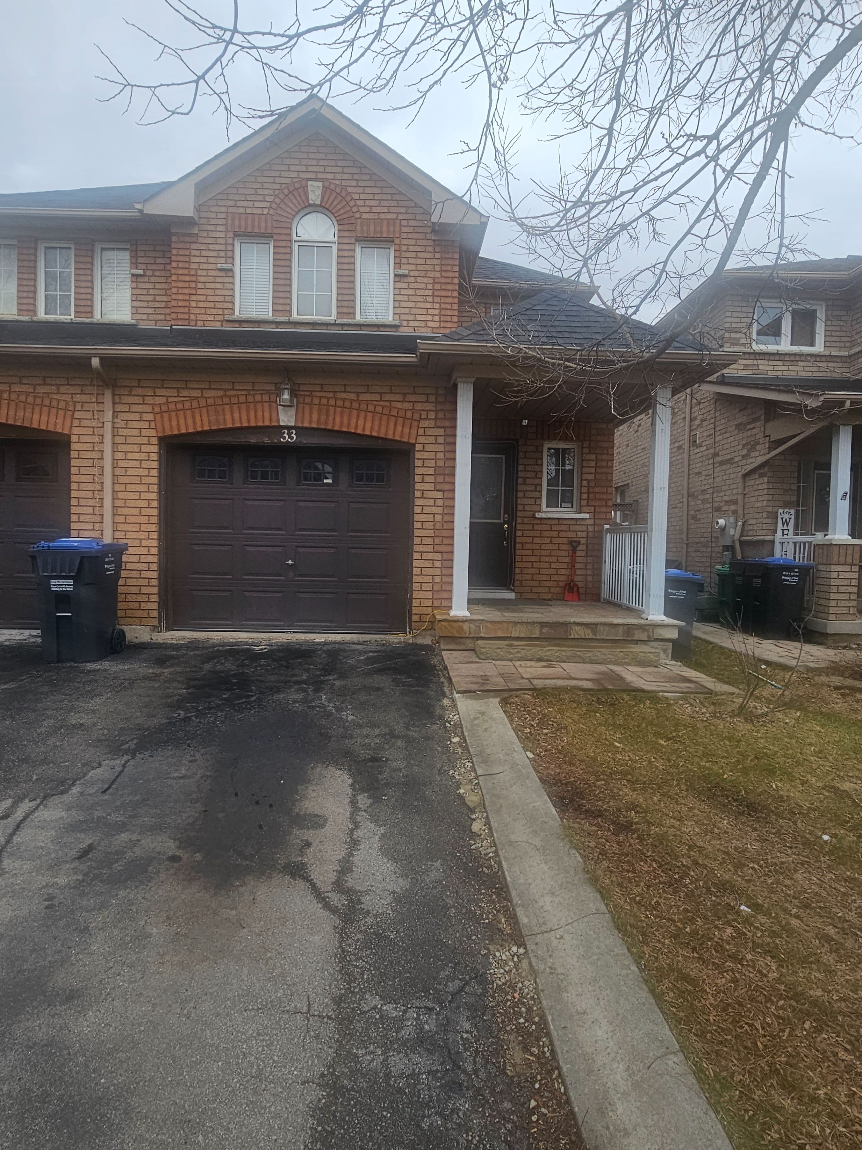 33 Coppermill Drive, Brampton, ON L7A 1N1