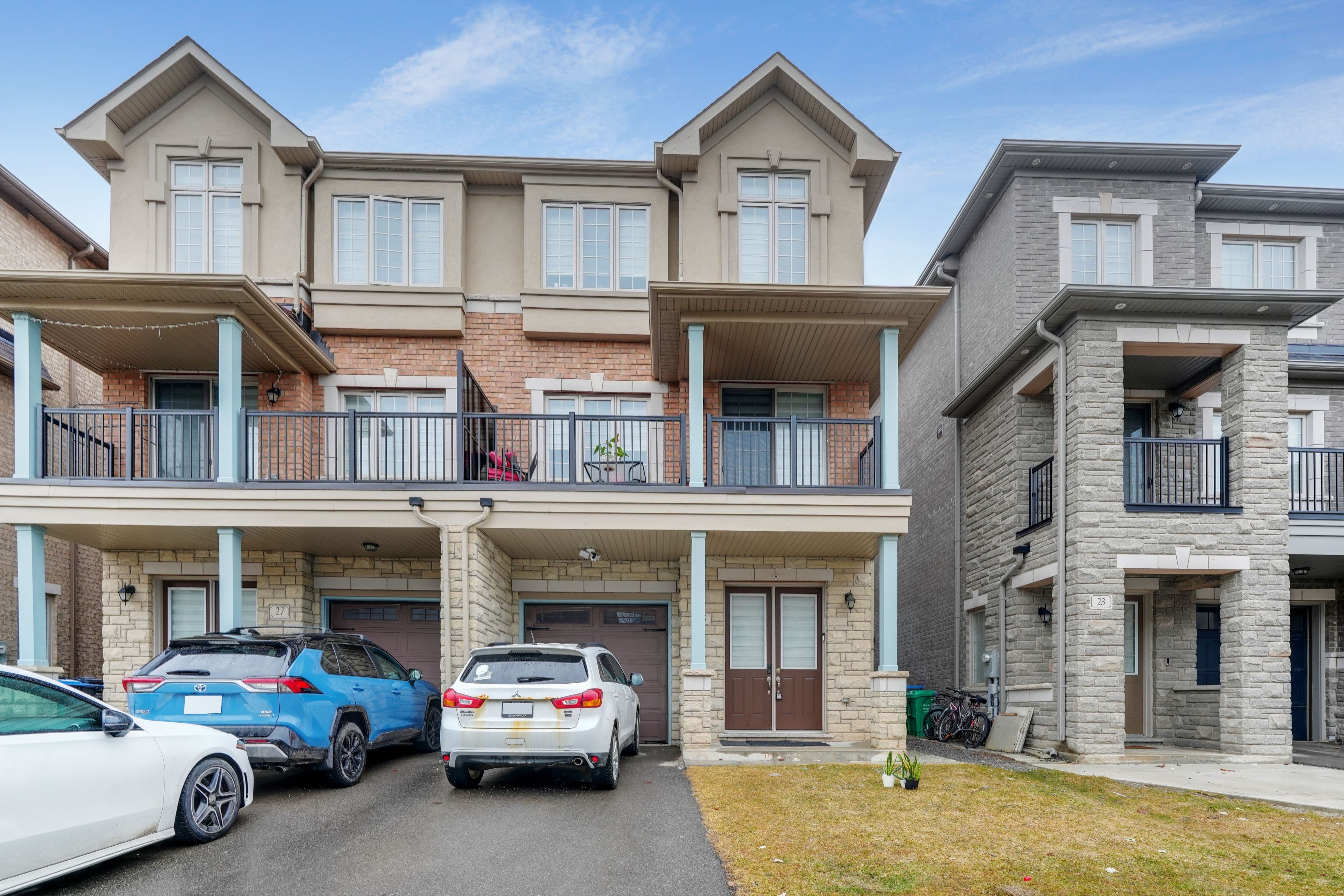 25 Hashmi Place, Brampton, ON L6Y 0H8