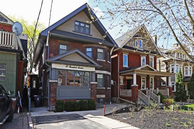 67 Boustead Avenue 3, Toronto W01, ON M6R 1Y7