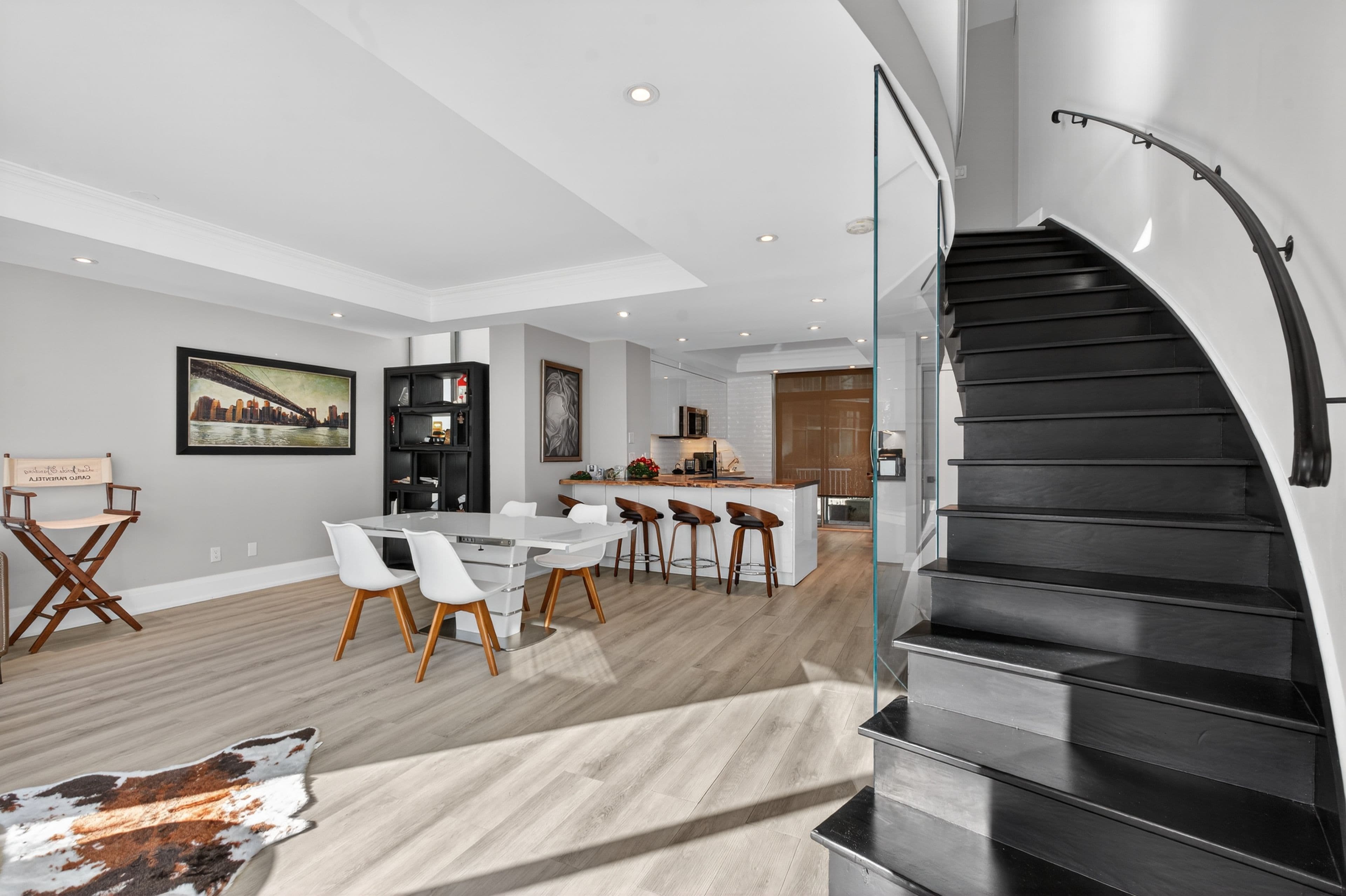 5 Marine Parade Drive Th125, Toronto W06, ON M8V 4B4