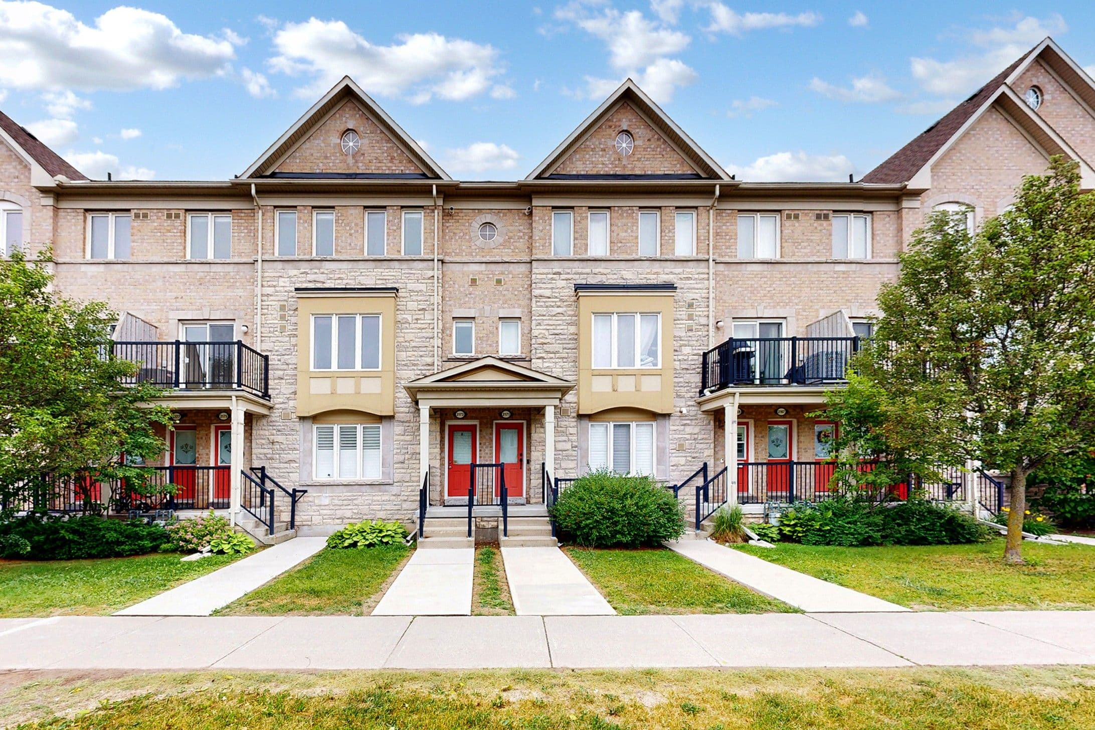 2173 Bur Oak Avenue, Markham, ON L6E 0C4