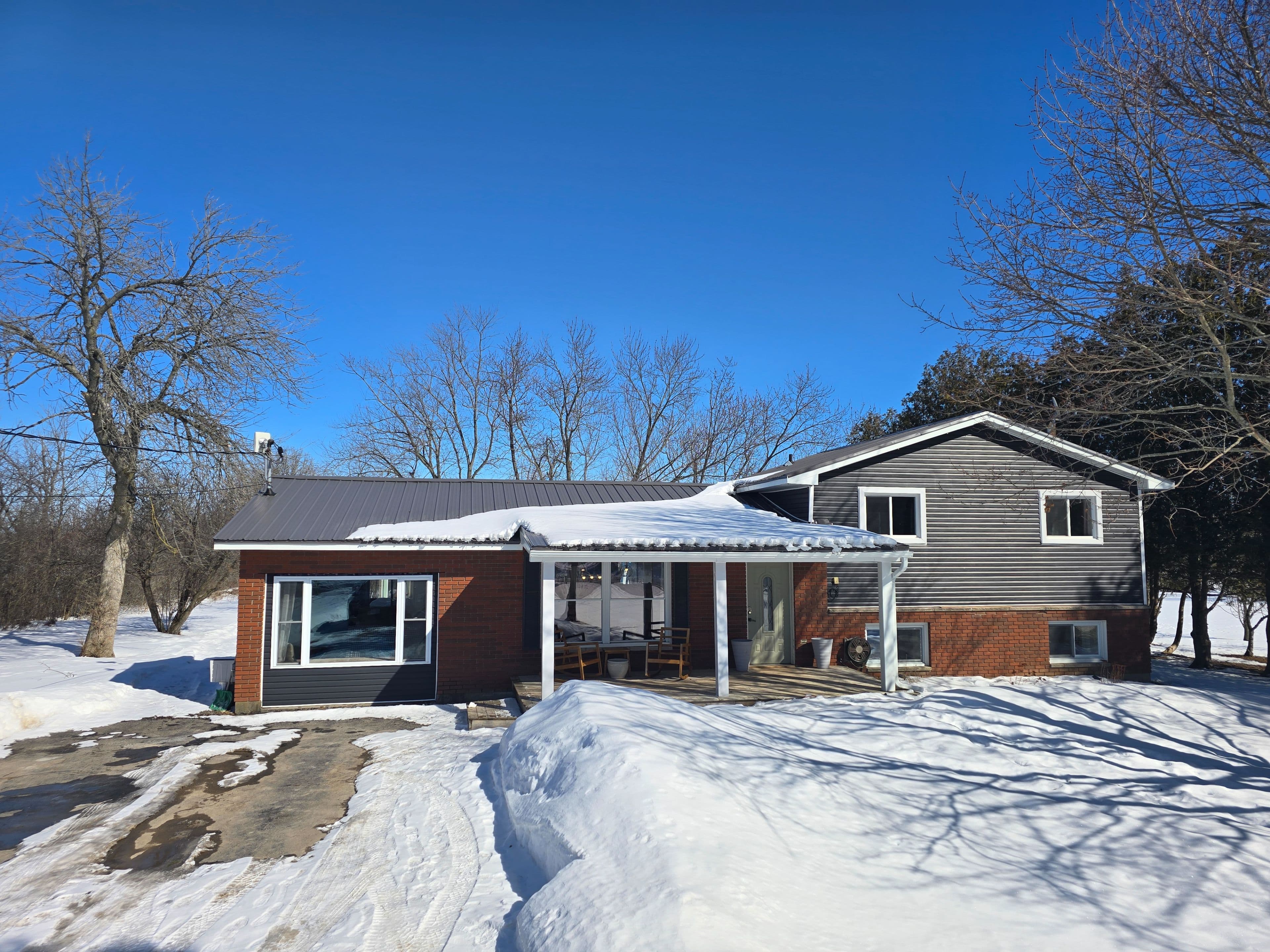 1099 Wilson Road, Prince Edward County, ON K0K 2J0