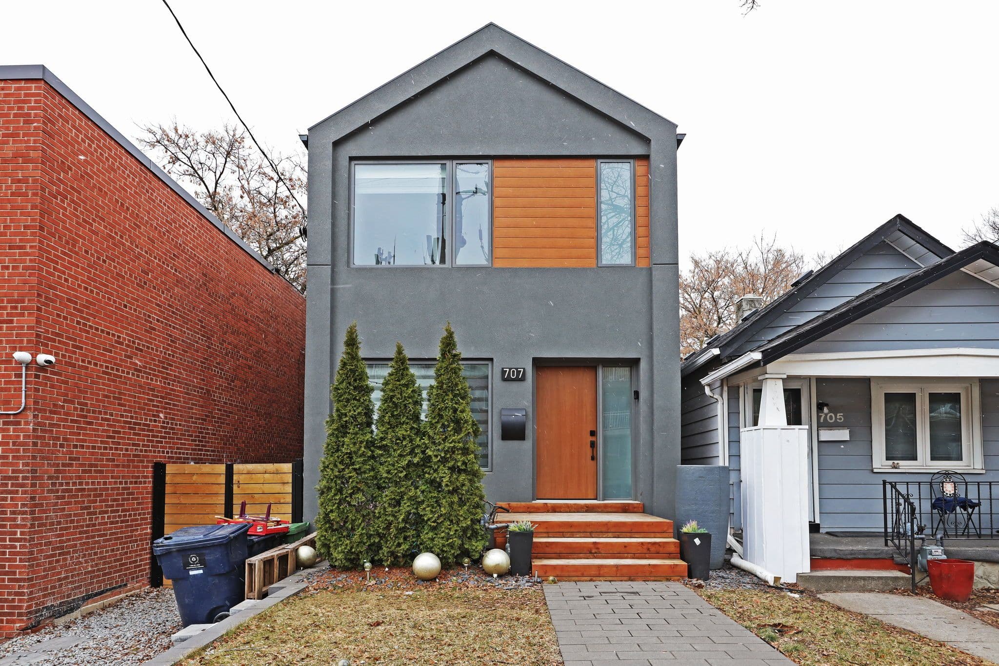 707 Mortimer Avenue Bsmt, Toronto E03, ON M4C 2K1