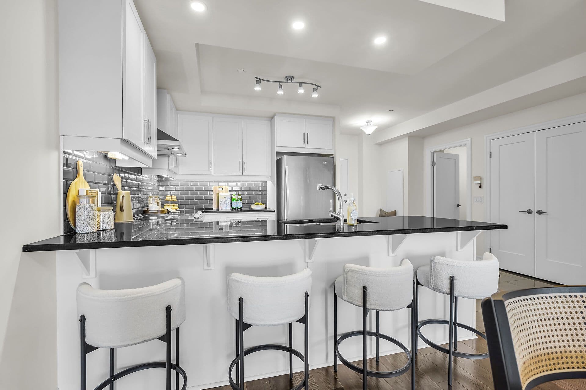 505 Talbot Street 2202, London East, ON N6A 2S6