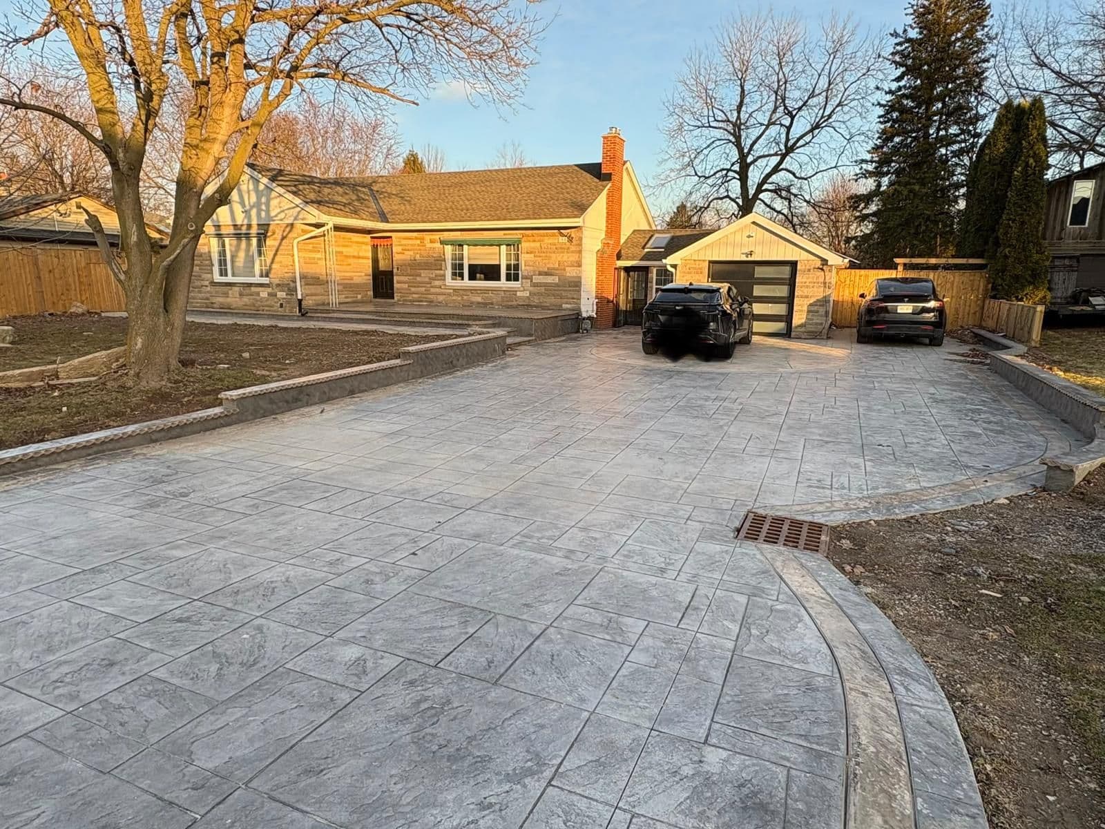 188 Parkside Drive Basement, Hamilton, ON L8B 0Y8