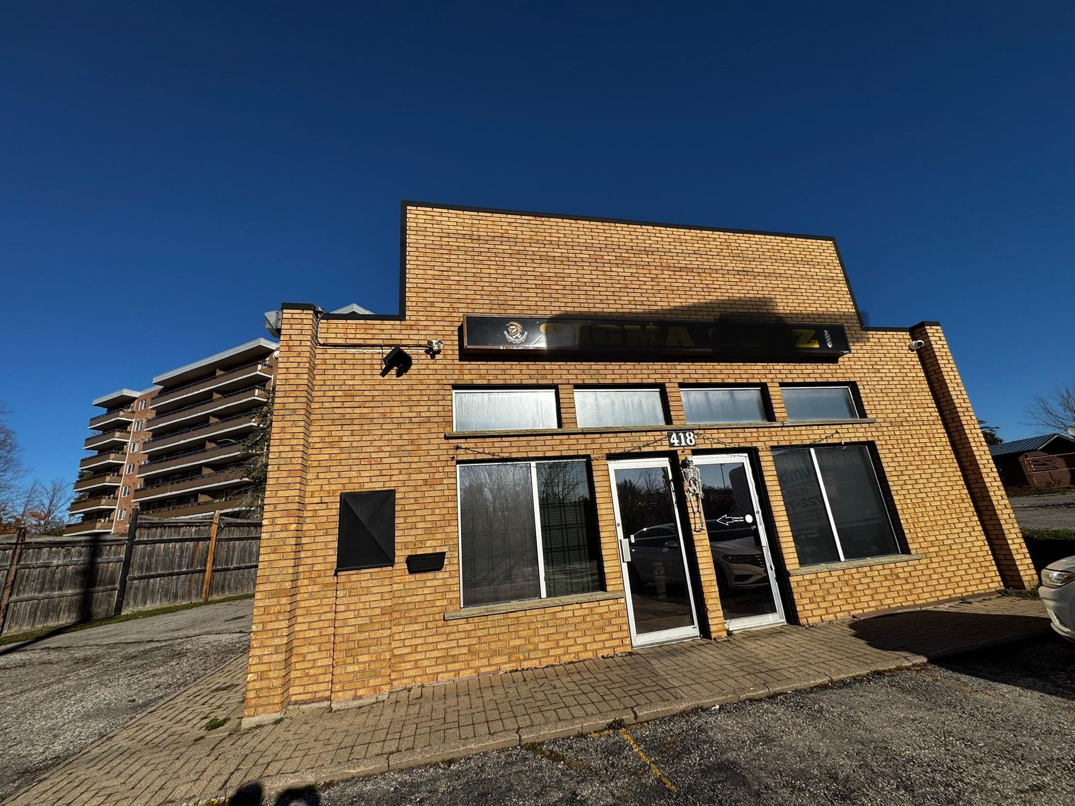 418 Blake Street, Barrie, ON L4M 1L3