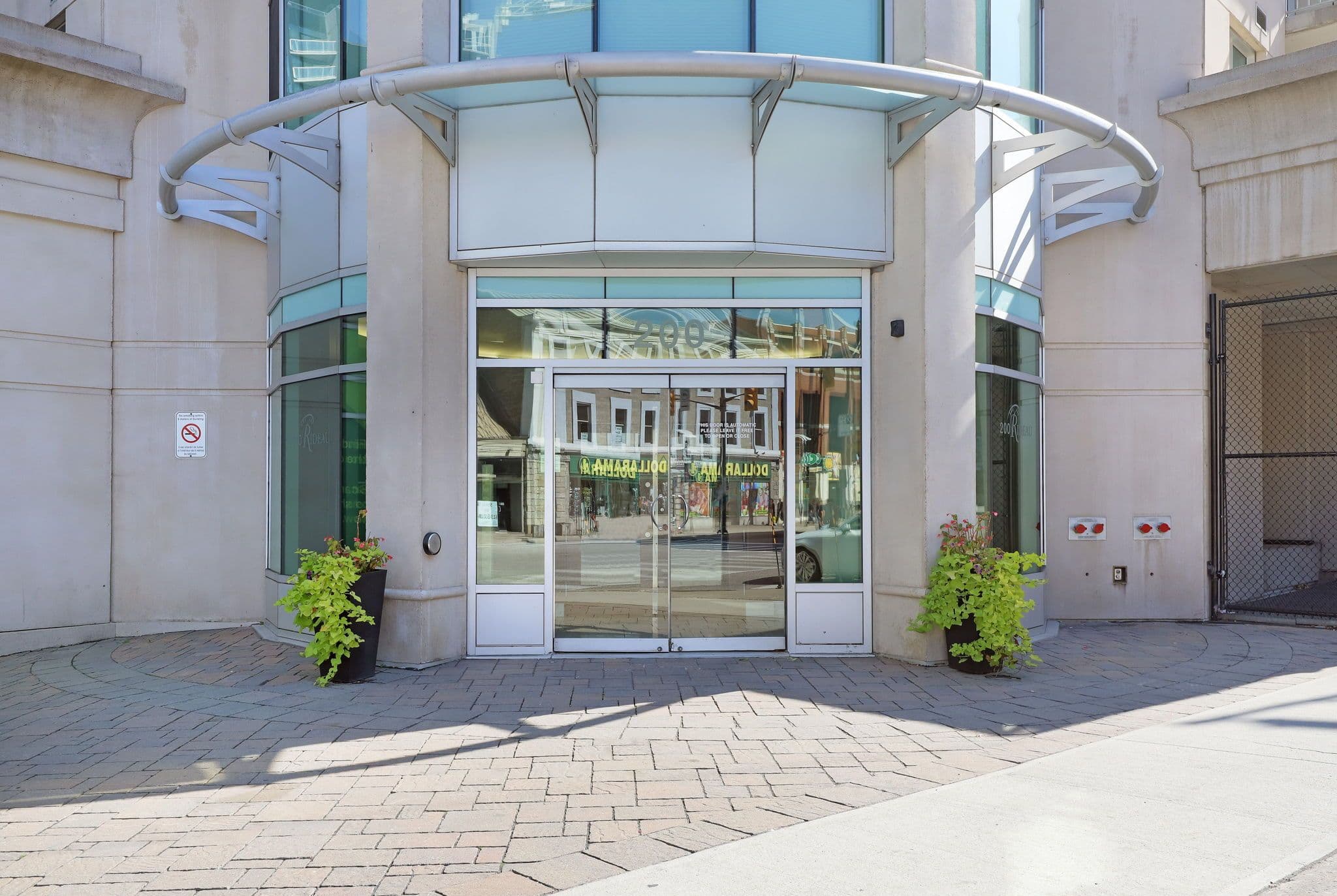 200 Rideau Street 504, Lower Town - Sandy Hill, ON K1N 5Y1