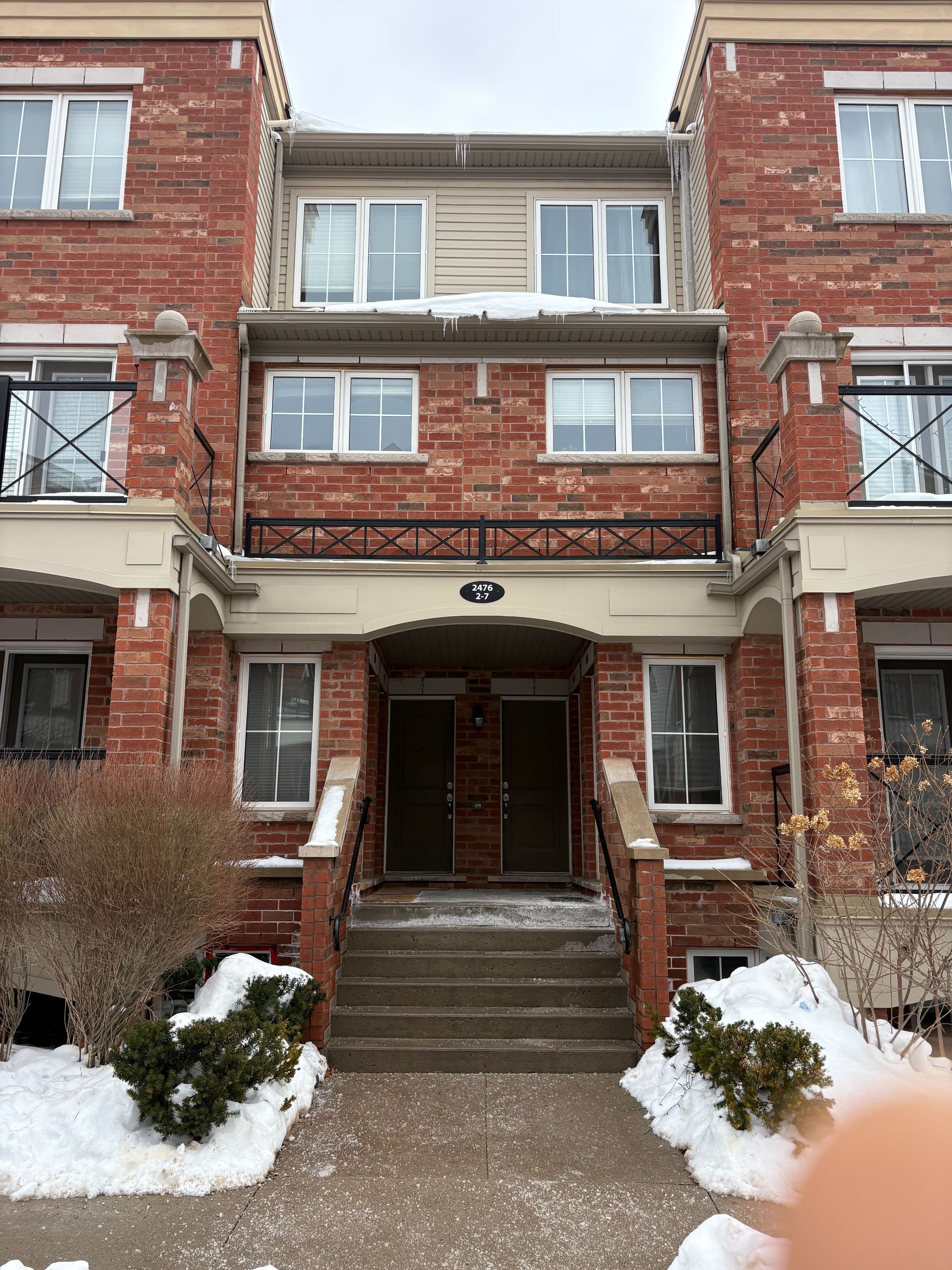 2476 Post Road 6, Oakville, ON L6H 0K1