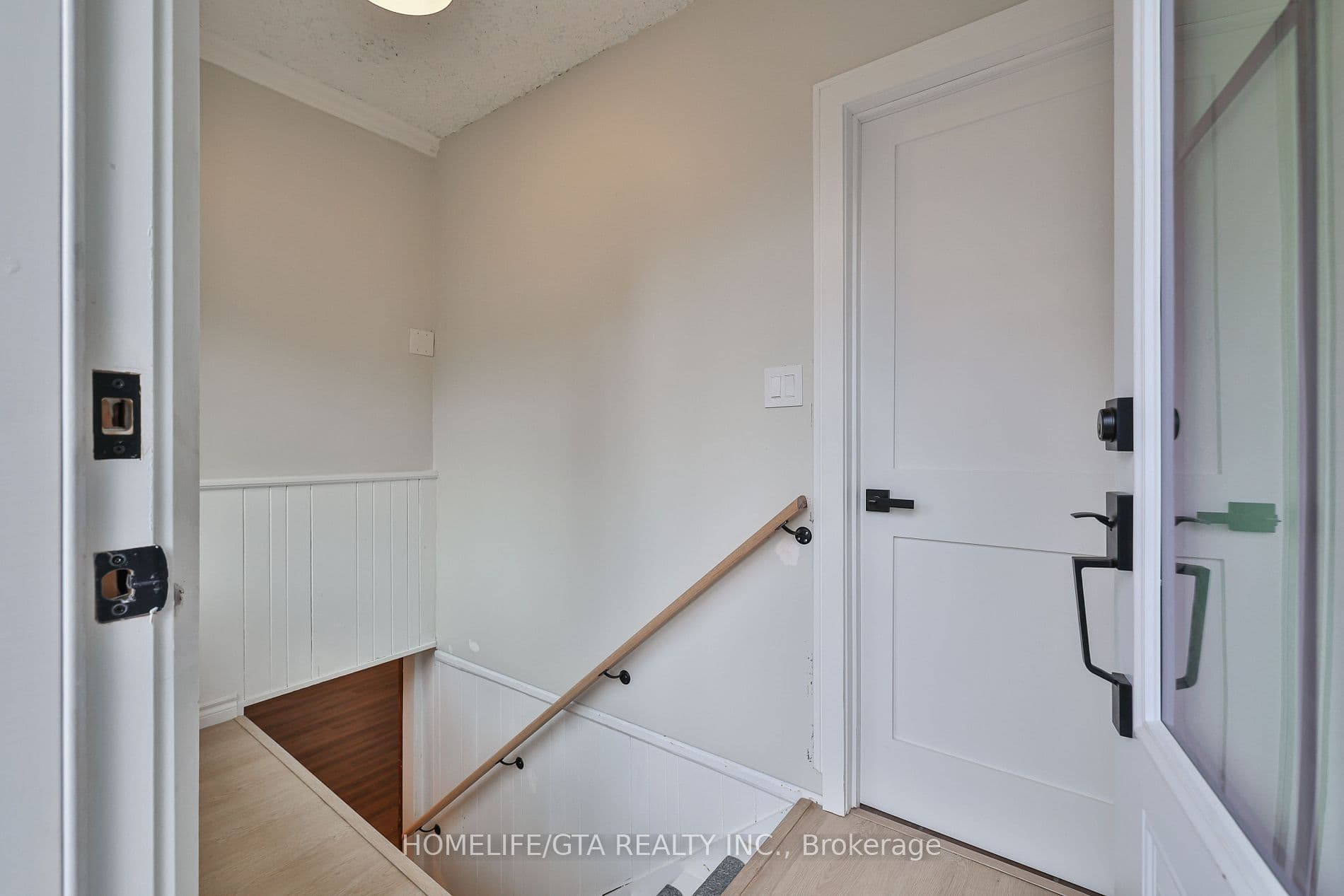 3510 Westney Road Basement, Pickering, ON L0H 1H0