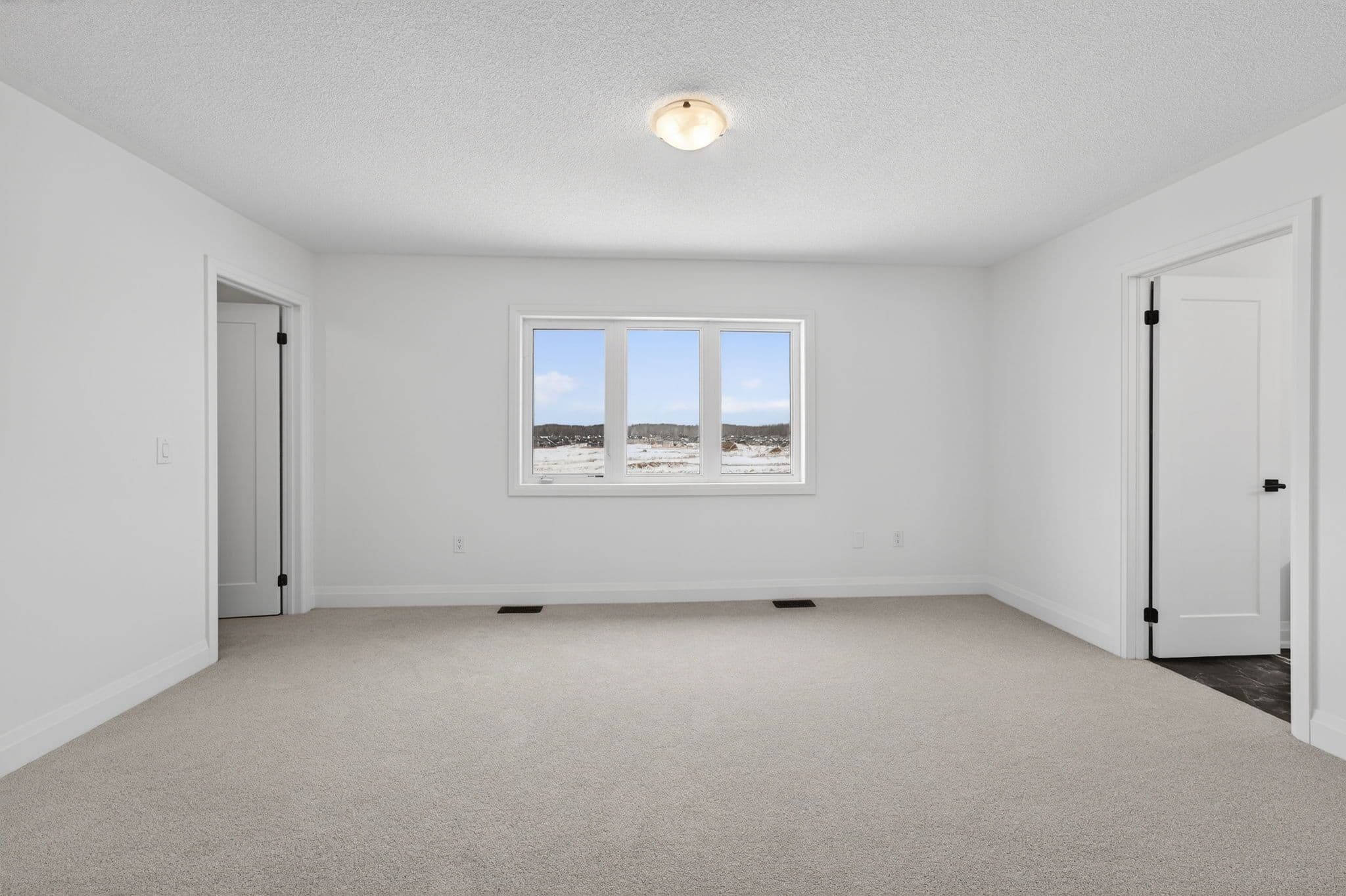 34 Legacy Circle, Wasaga Beach, ON L9Z 0M5