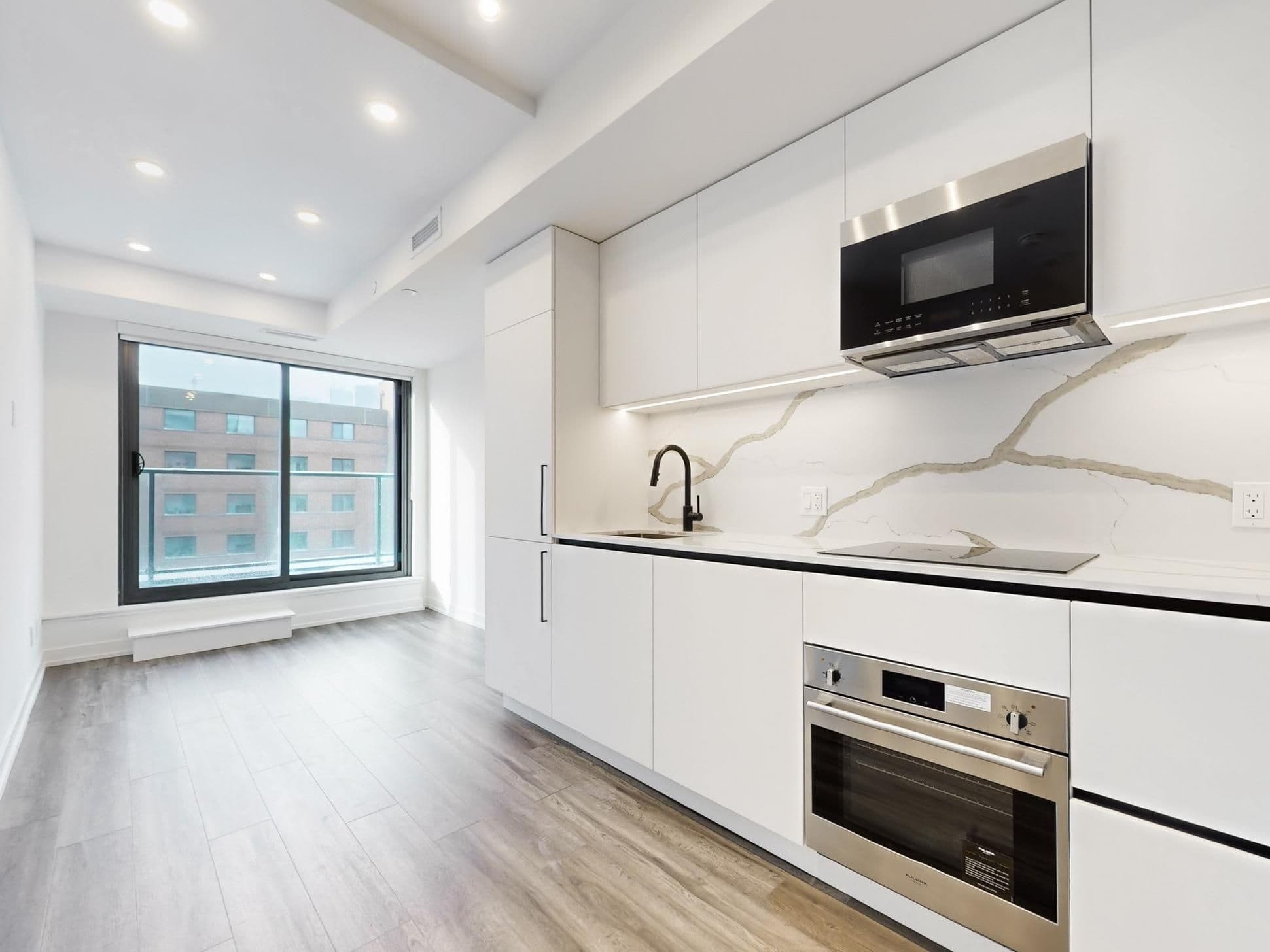 35 Parliament Street 624, Toronto C08, ON M5A 1G1