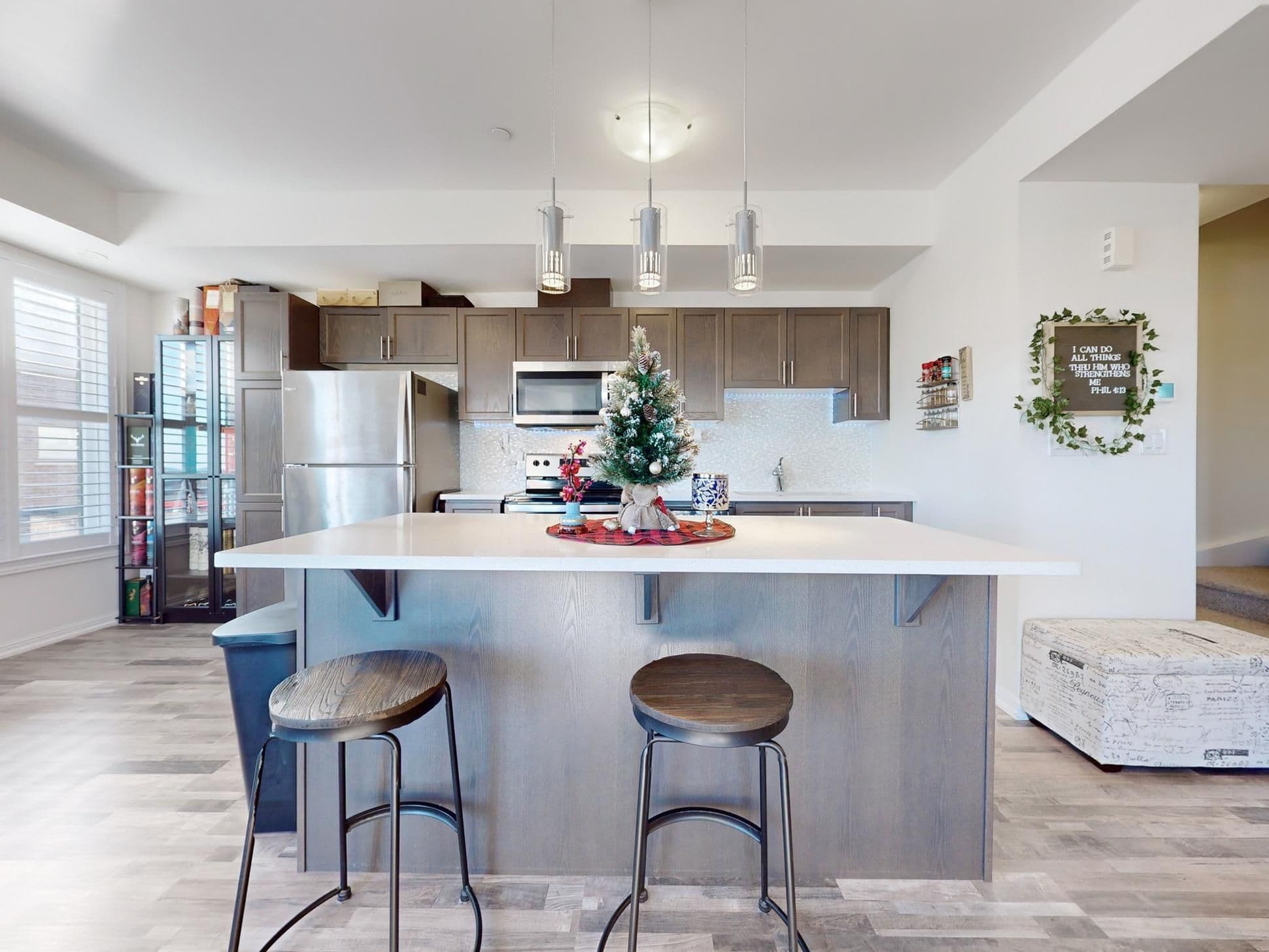 1460 Whites Road 214, Pickering, ON L1V 1R4