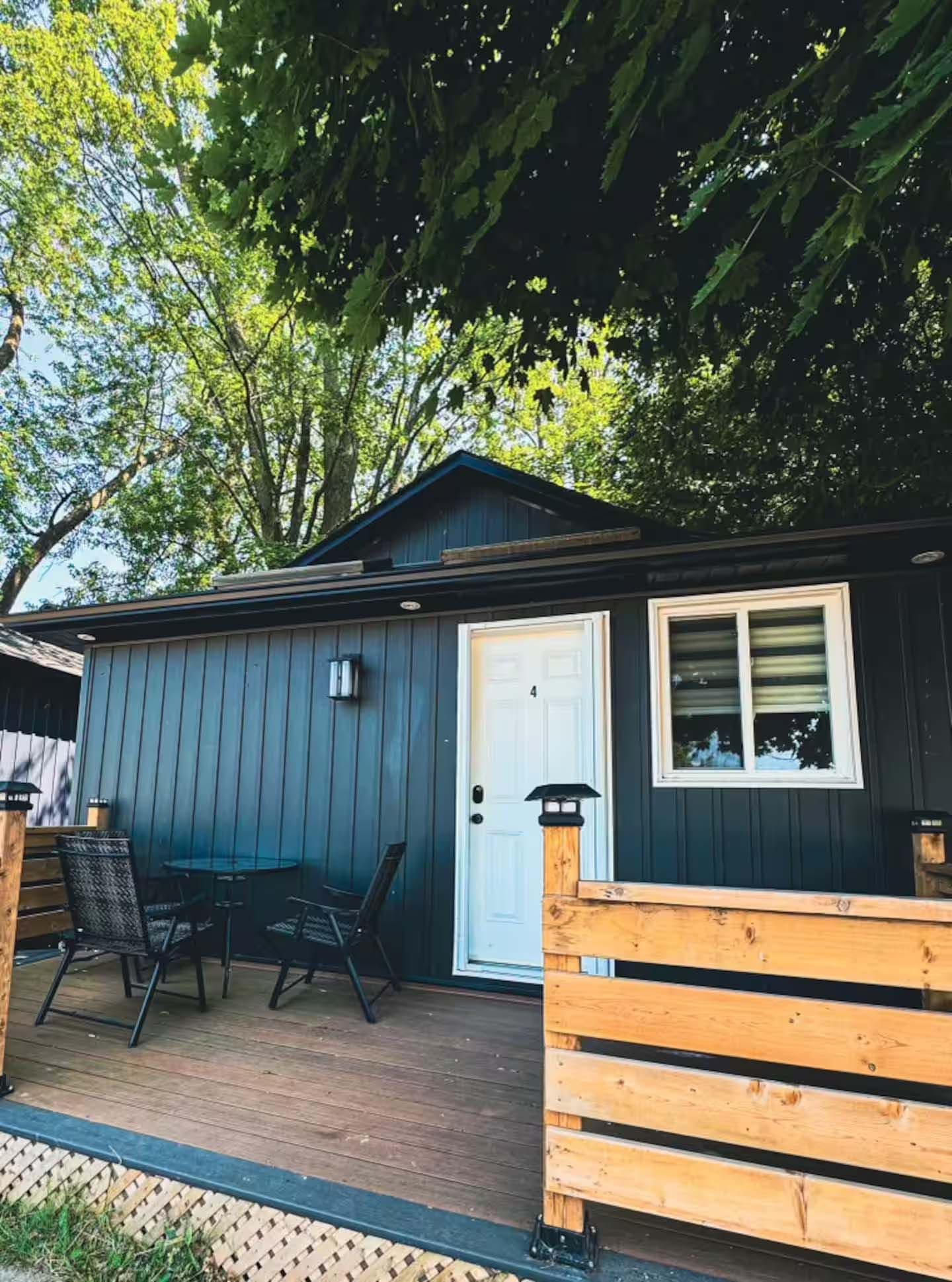 687 Innisfil Beach Road Cabin, Innisfil, ON L0L 2M0