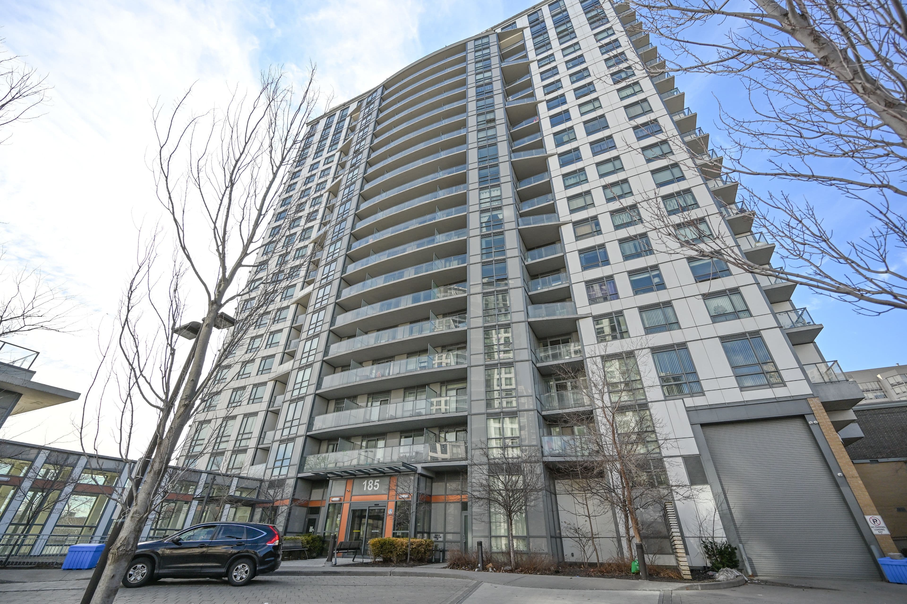 185 Bonis Avenue 908, Toronto E05, ON M1T 0A4