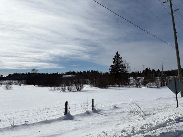 0 Old Muskoka to the East Side of #1105 Road, Huntsville, ON P0B 1M0