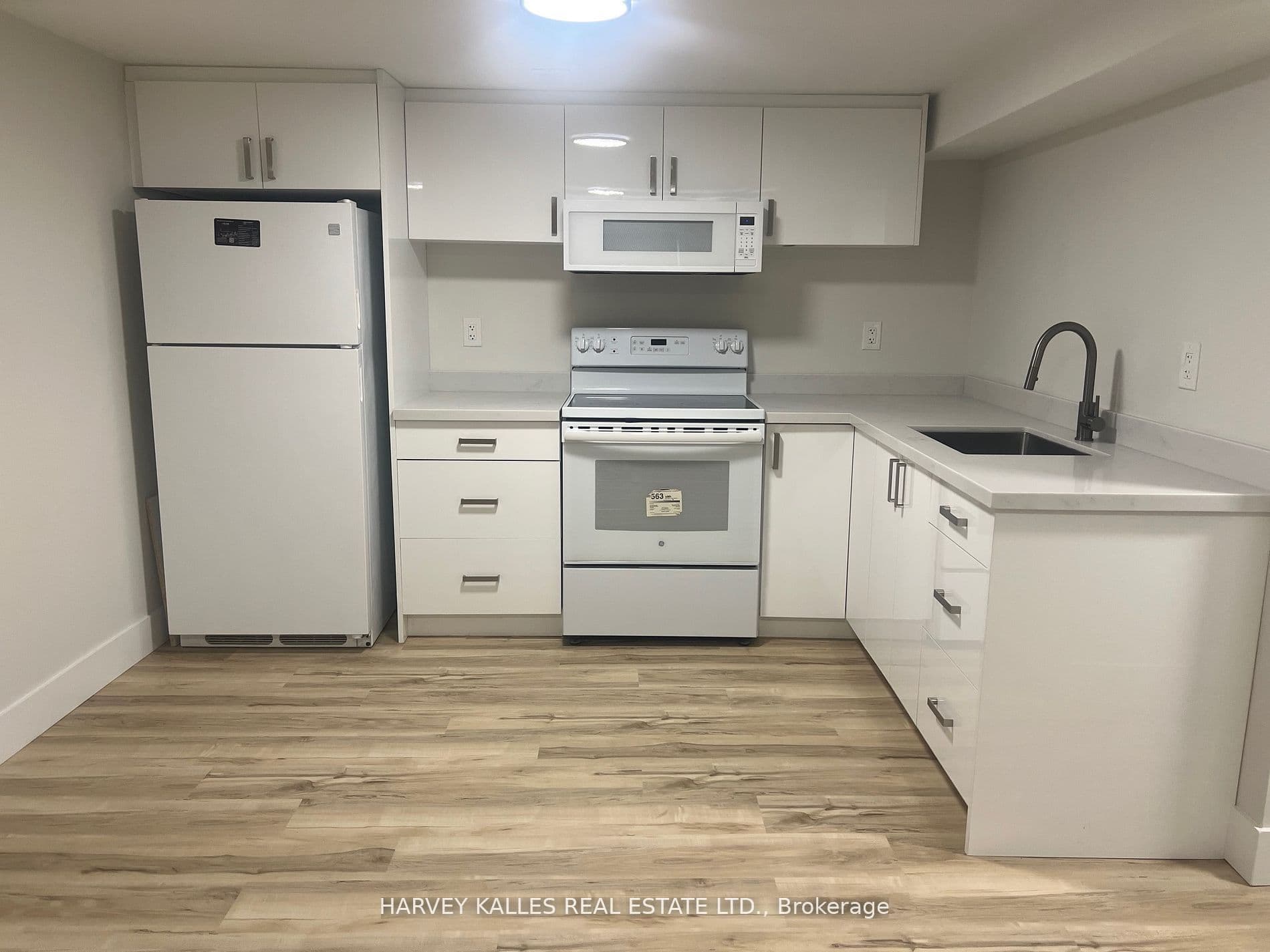 113 McAllister Road Bsmt, Toronto C06, ON M3H 2N3