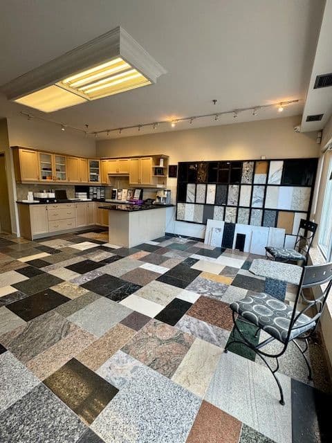 111 Regina Road 22 - 23, Vaughan, ON L4L 8N5