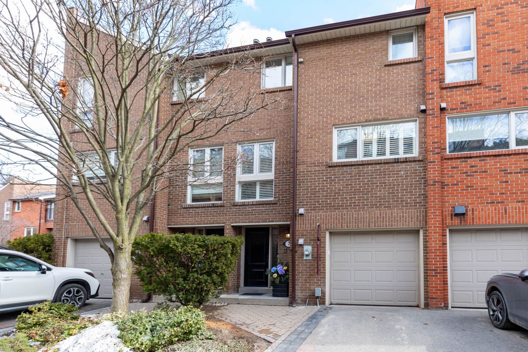 7 Sylvan Valleyway N/A, Toronto C04, ON M5M 4M4