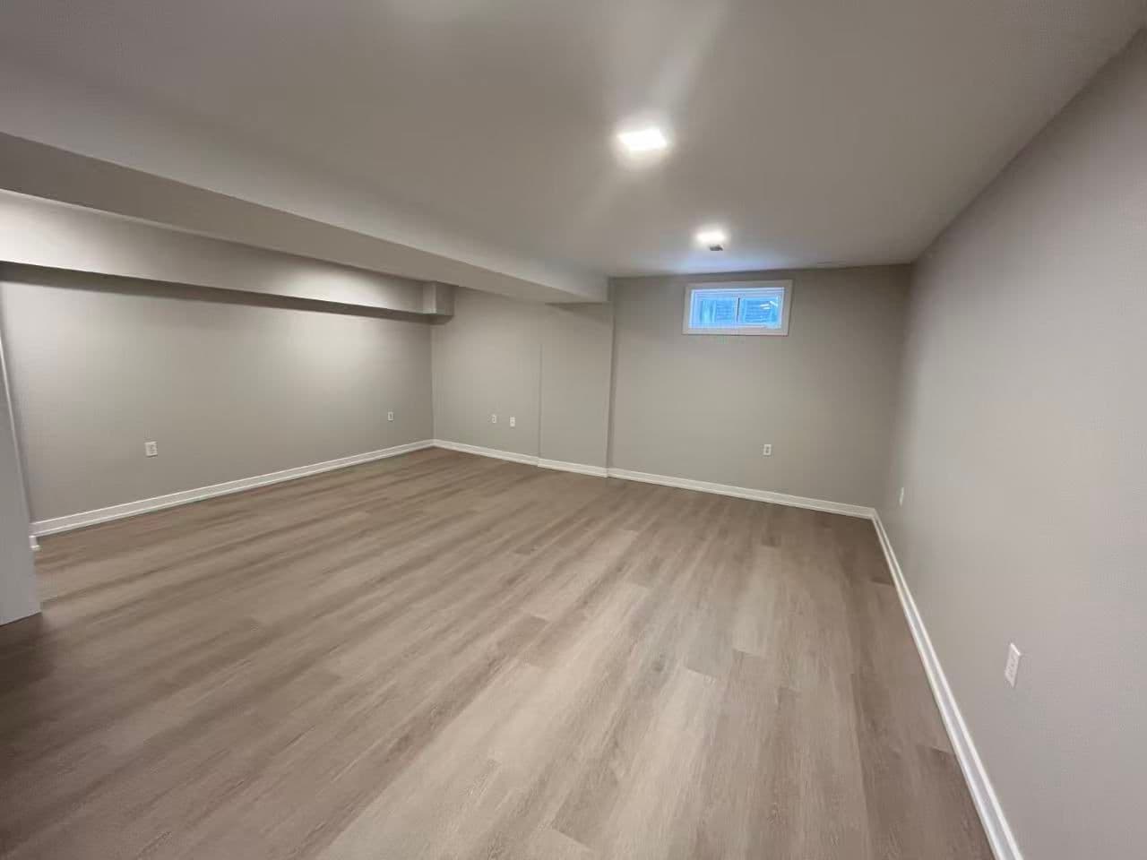 401 KITTRIDGE Road Bsmt, Oakville, ON L6H 7K6