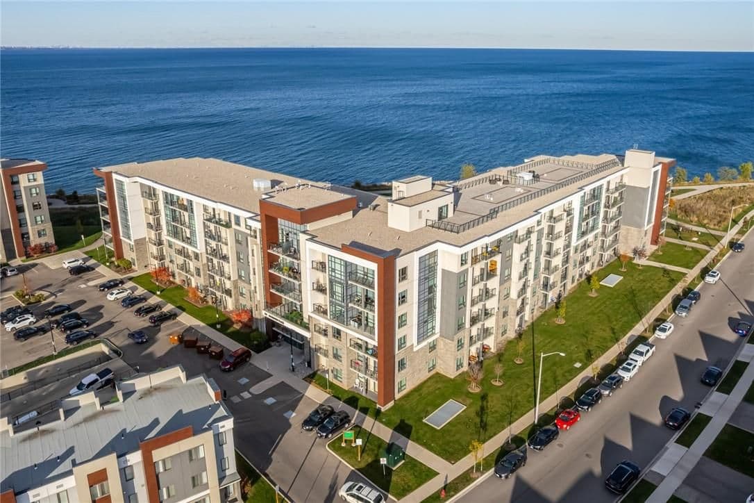 101 Shoreview Place 123, Hamilton, ON L8E 0K2
