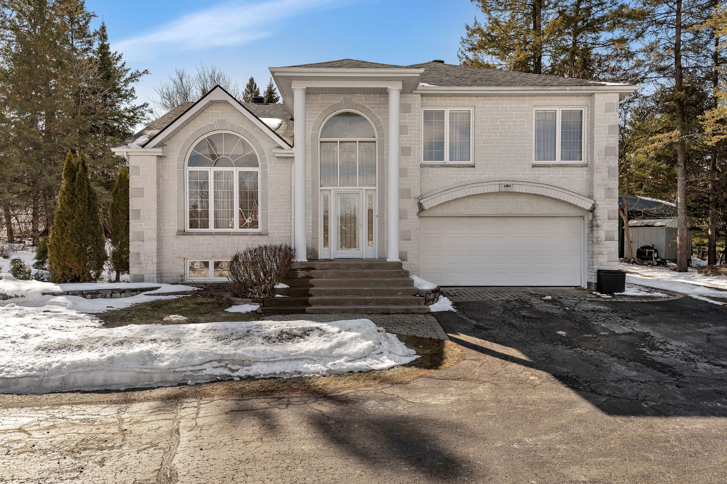 480 Du Ruisseau Street, Clarence-Rockland, ON K4K 1K7