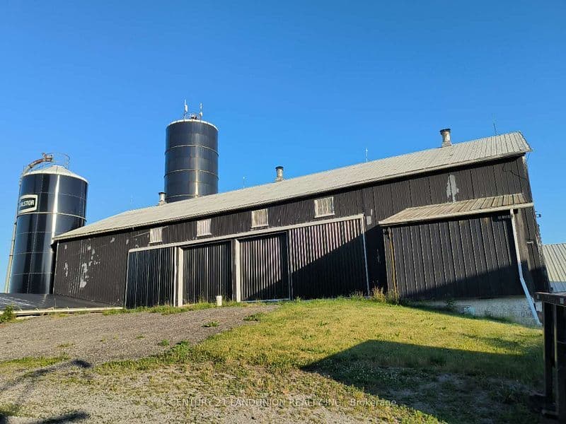 4261 Bloomington Road, Whitchurch-Stouffville, ON L4A 3Y6