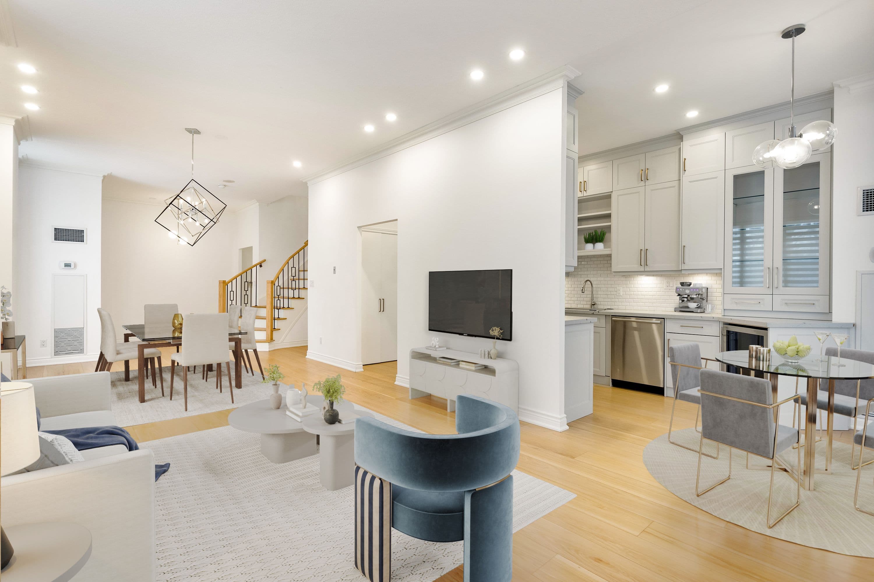 2 Aberfoyle Crescent 105, Toronto W08, ON M8X 2Z8