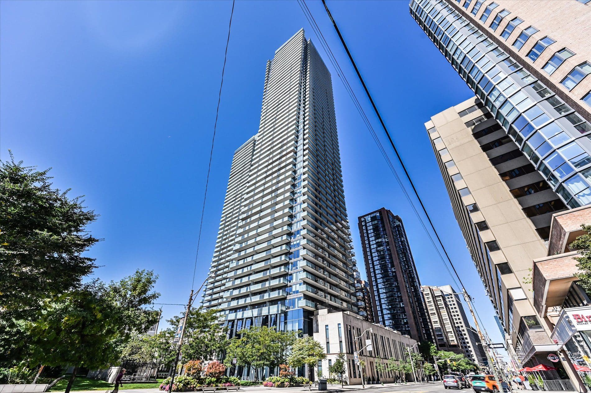 1080 Bay Street 5302, Toronto C01, ON M5S 0A5