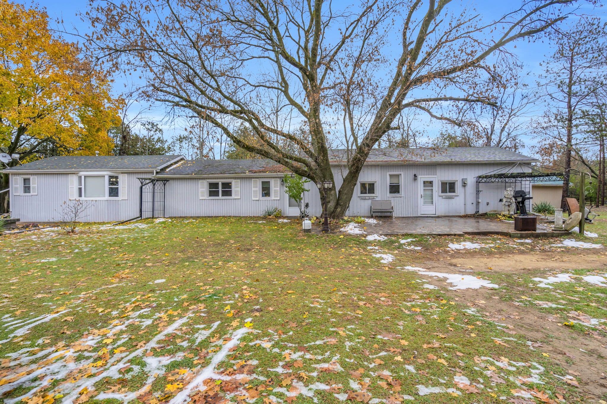 696 Catering Road S, Georgina, ON L0E 1R0