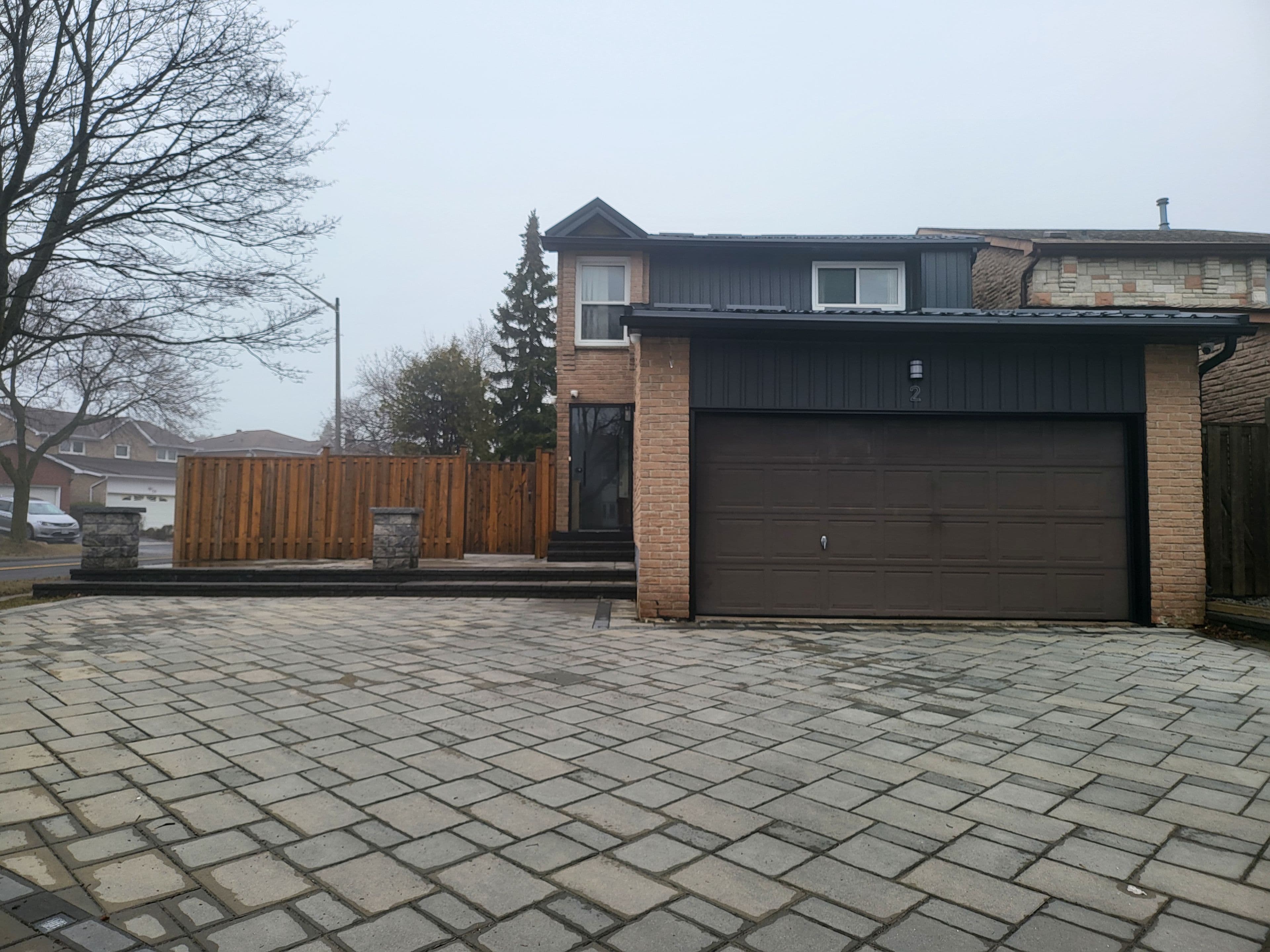 2 Clydesdale Road, Markham, ON L3R 3S9