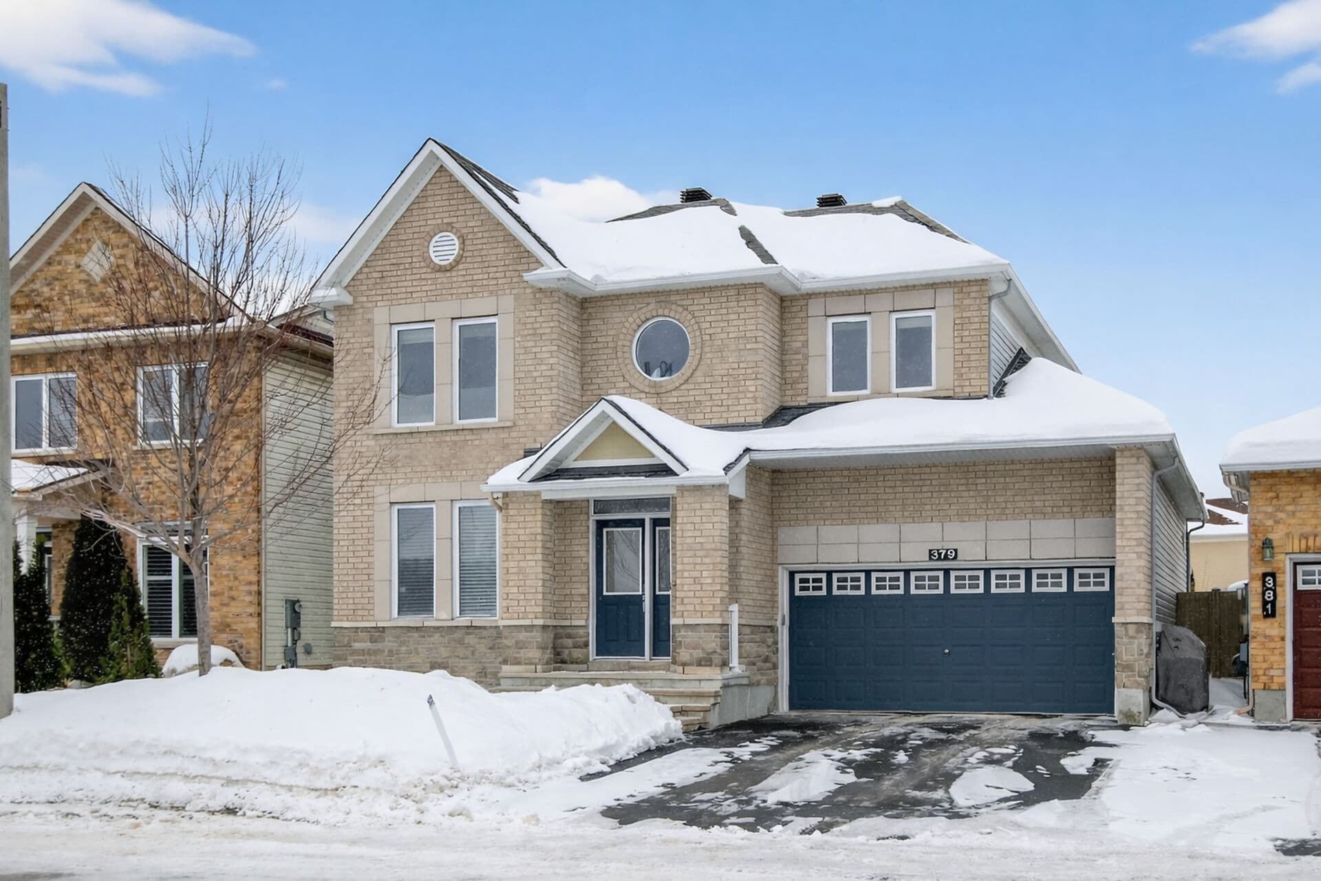 379 Langrell Crescent, Barrhaven, ON K2J 5R8