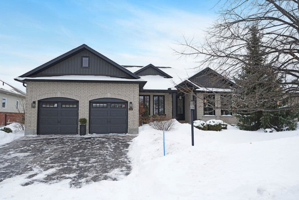 179 Glenncastle Drive, Carp - Huntley Ward, ON K0A 1L0