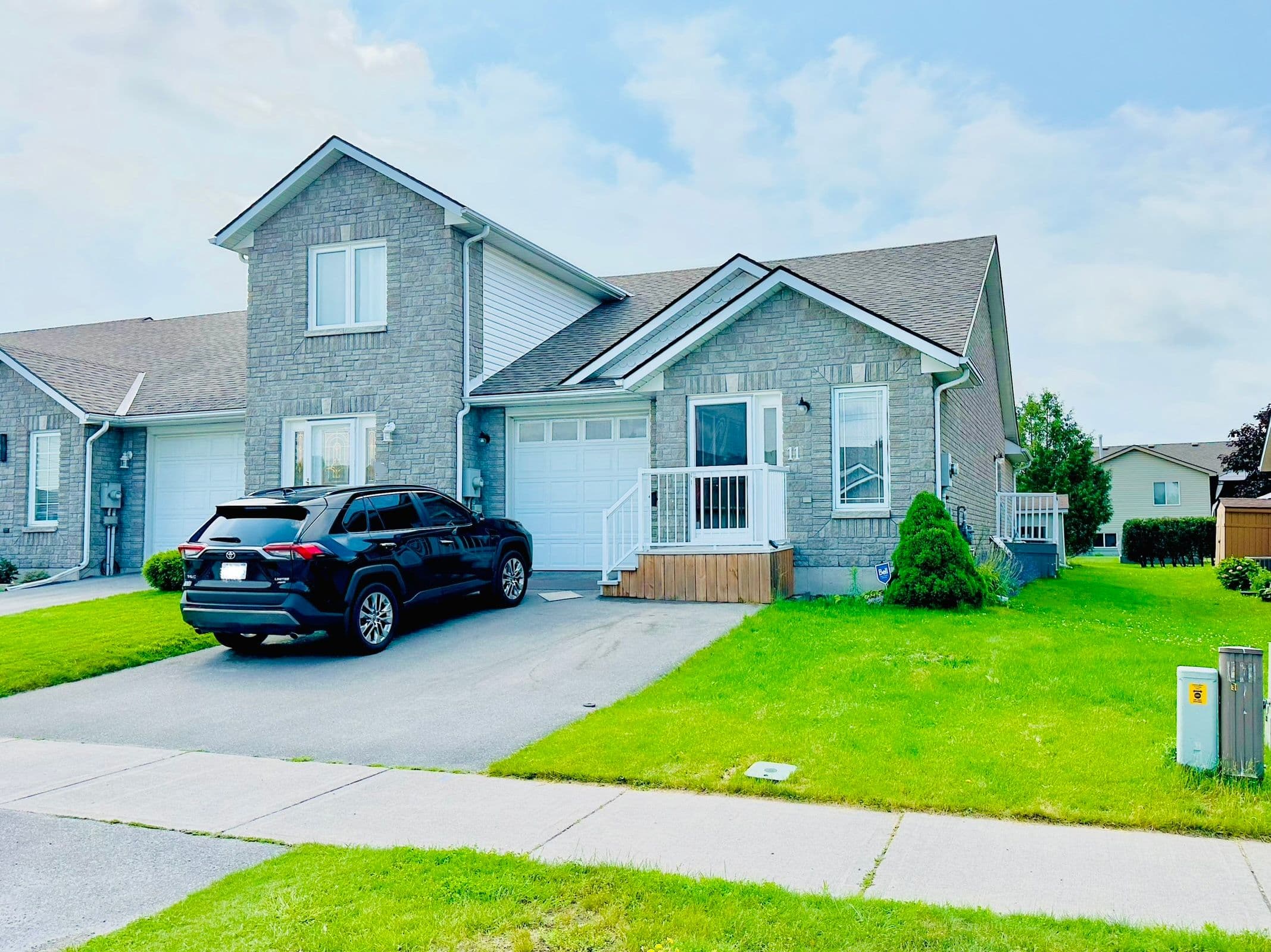 11 Alder Court, Belleville, ON K8P 5L5