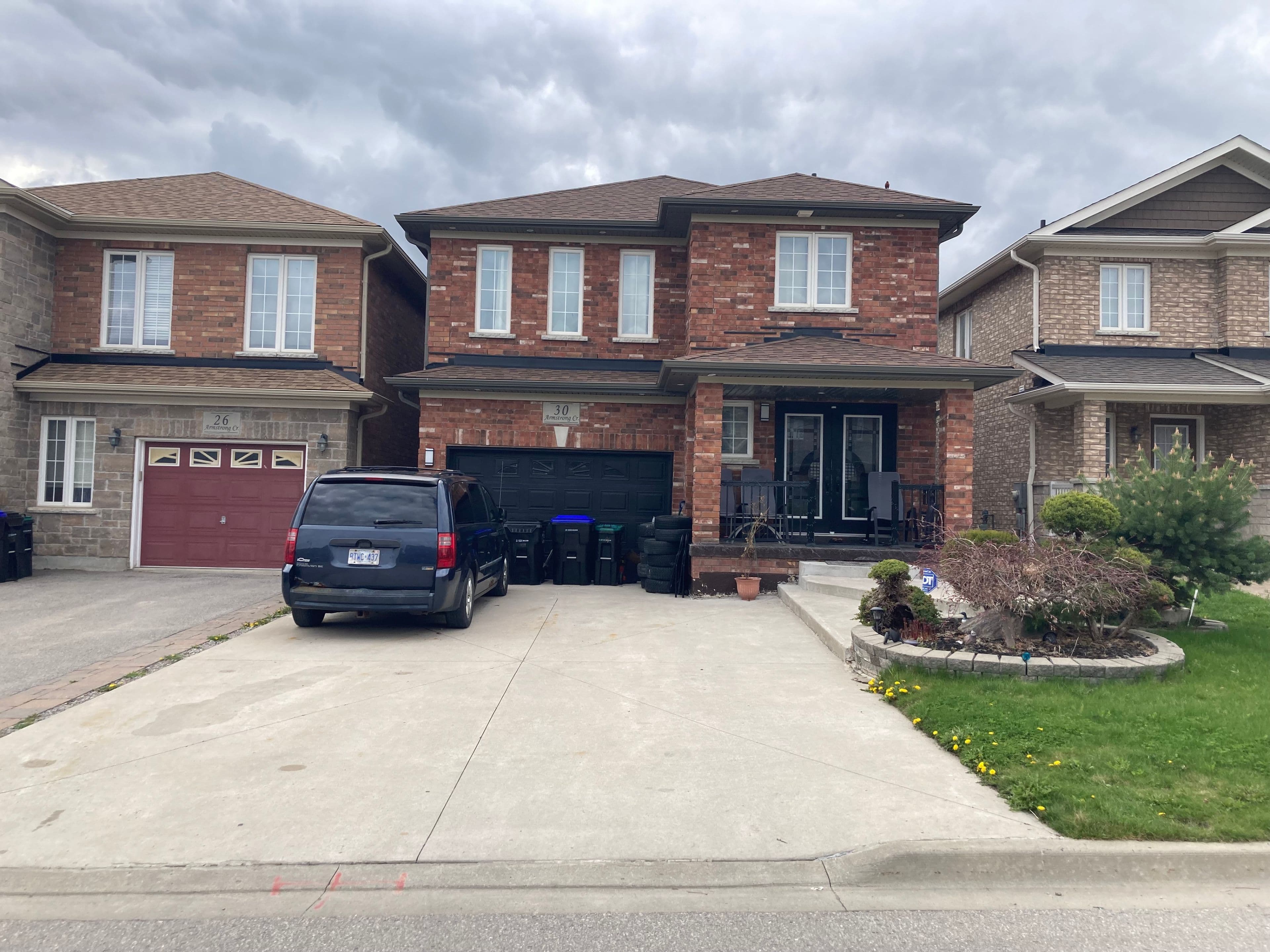 30 Armstrong Crescent, Bradford West Gwillimbury, ON L3Z 0L1