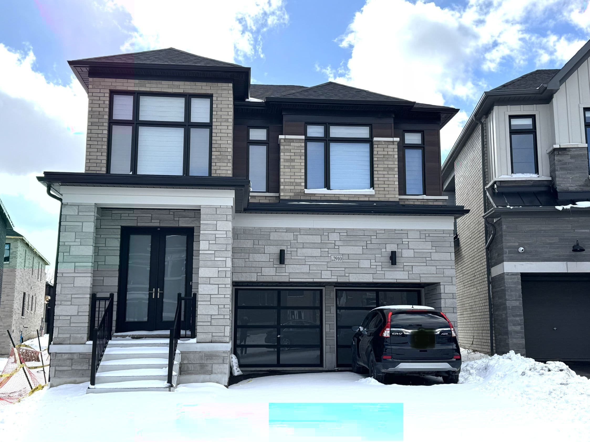 2910 Nakina Street, Pickering, ON L1X 0P7