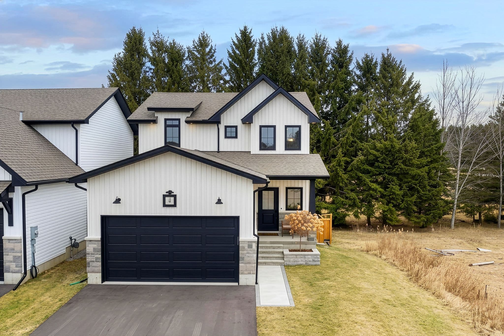 4 Mackenzie John Crescent, Brighton, ON K0K 1H0