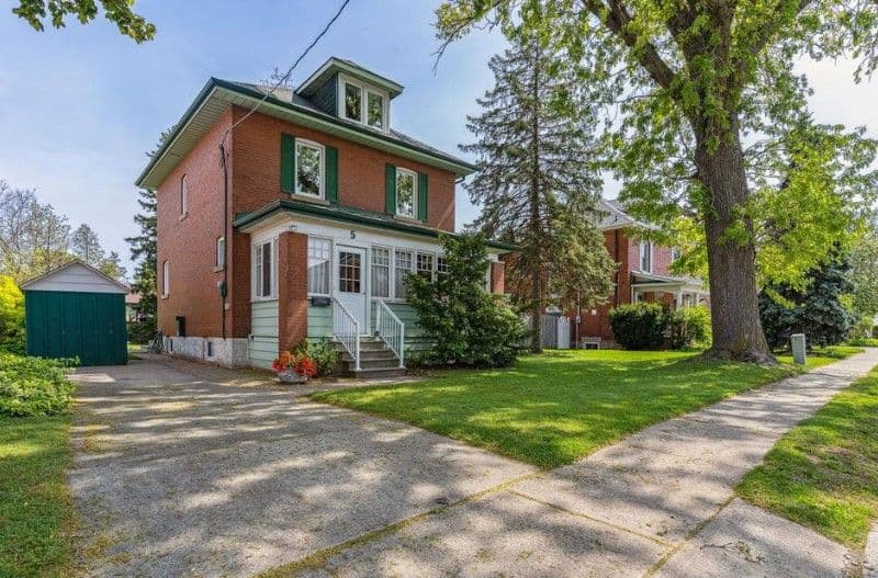 5 Denison Avenue, Brampton, ON L6X 1E7