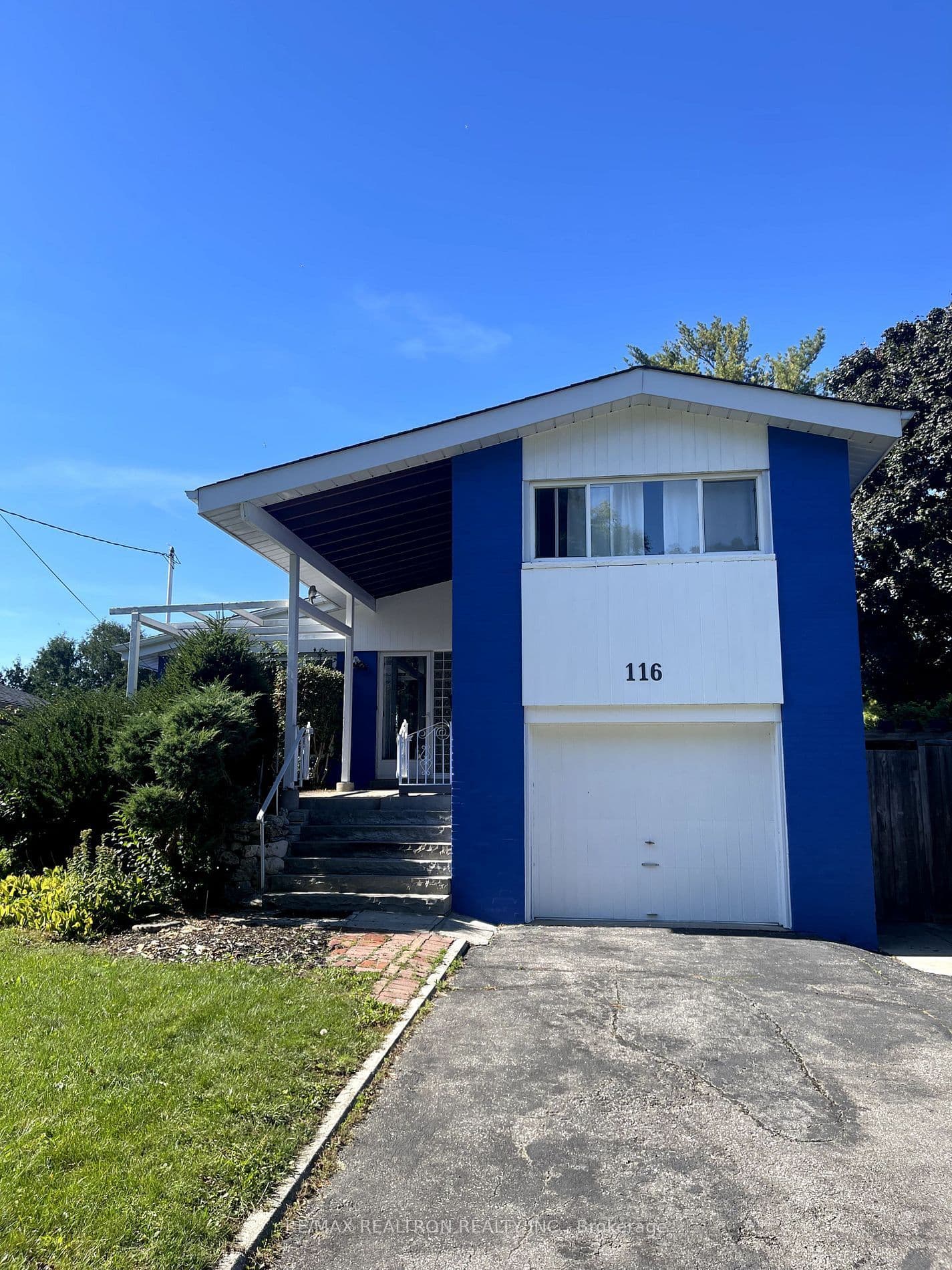 116 Verobeach Boulevard, Toronto W05, ON M9M 1R1