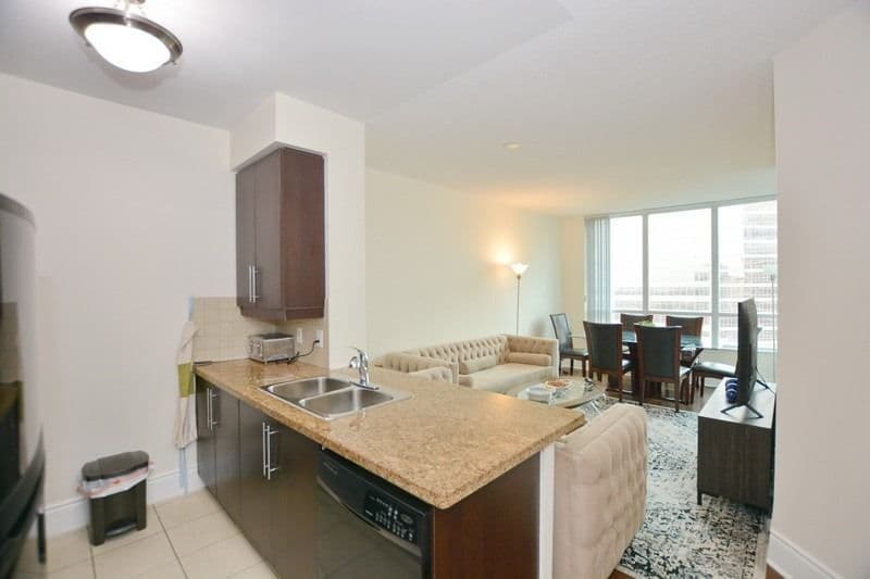 25 Greenview Avenue 1622, Toronto C07, ON M2M 0A5