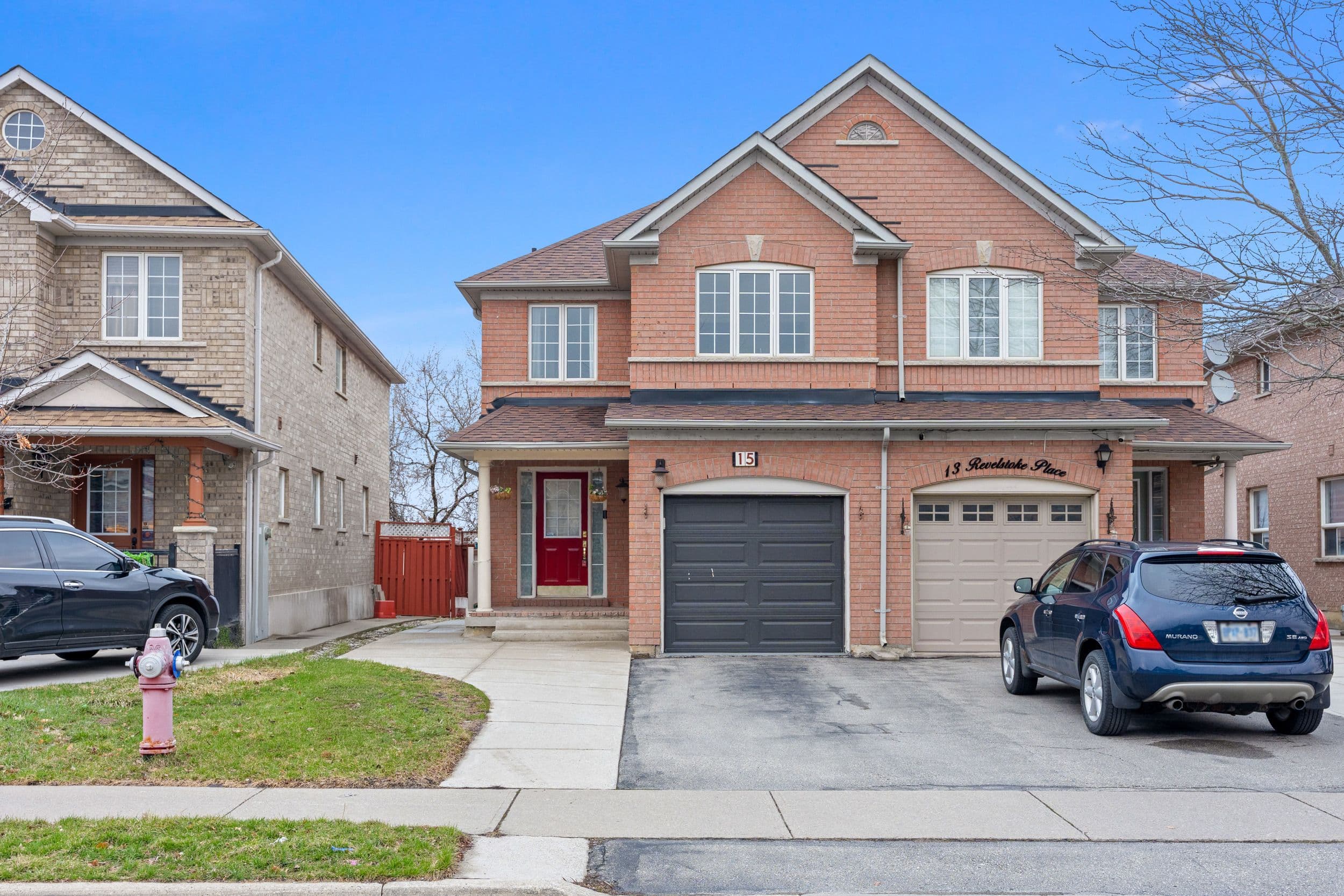 15 Revelstoke Place, Brampton, ON L6R 3G3