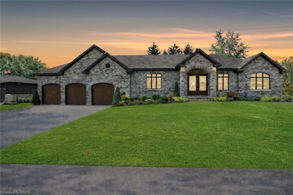 12 Albert Street, Woolwich, ON N0B 2M0