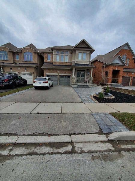 1236 Atkins Drive, Newmarket, ON L3X 0C3
