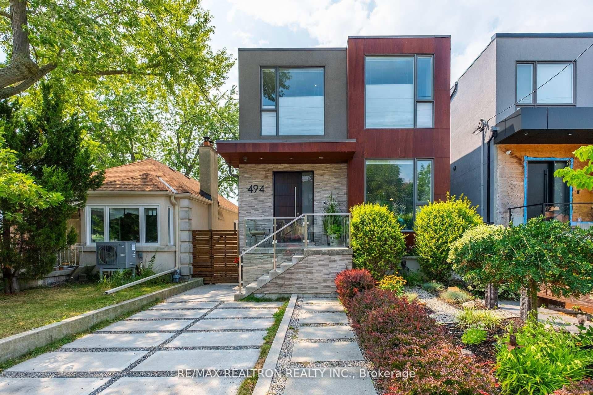 494 Atlas Avenue, Toronto C03, ON M6C 3R3