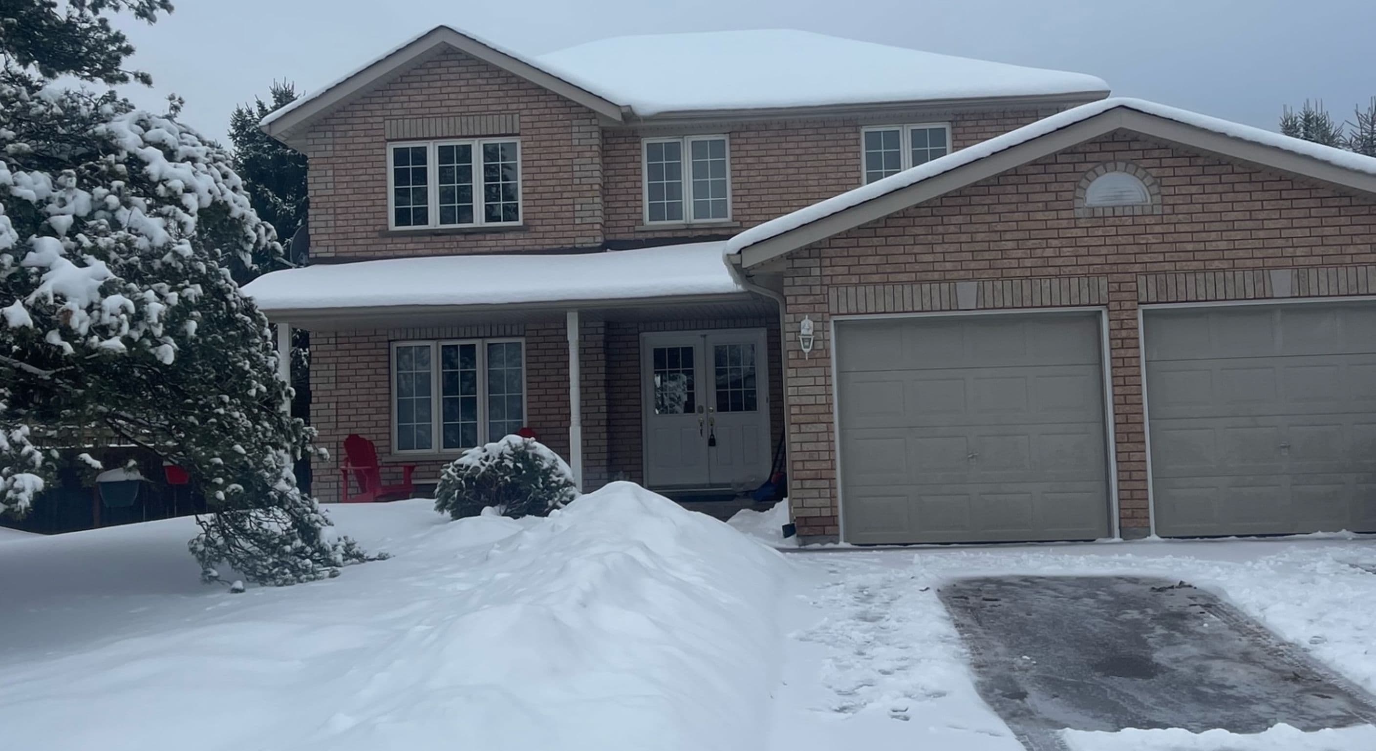 16 Brian Crescent, Adjala-Tosorontio, ON L0M 1J0