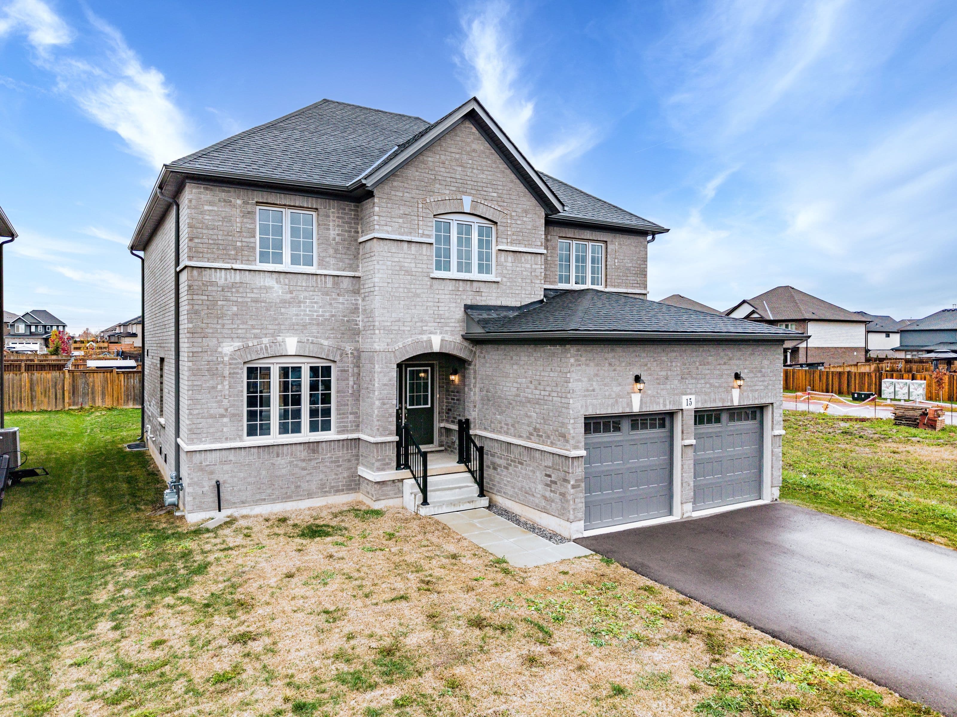 15 Venture Way N/A, Thorold, ON L2V 0G9