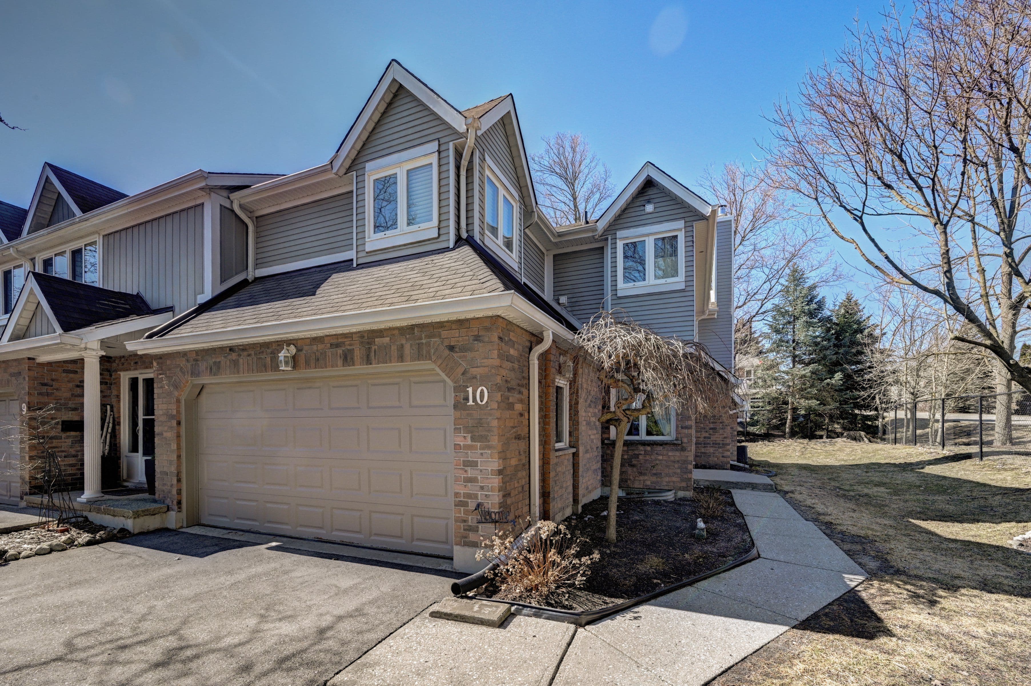 524 Beechwood Drive 10, Waterloo, ON N2T 2G9