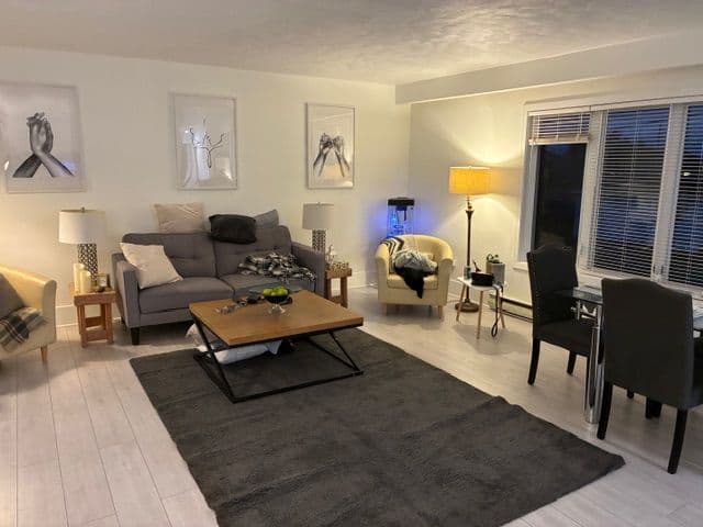 801 Ritson Road S, Oshawa, ON L1H 5L3