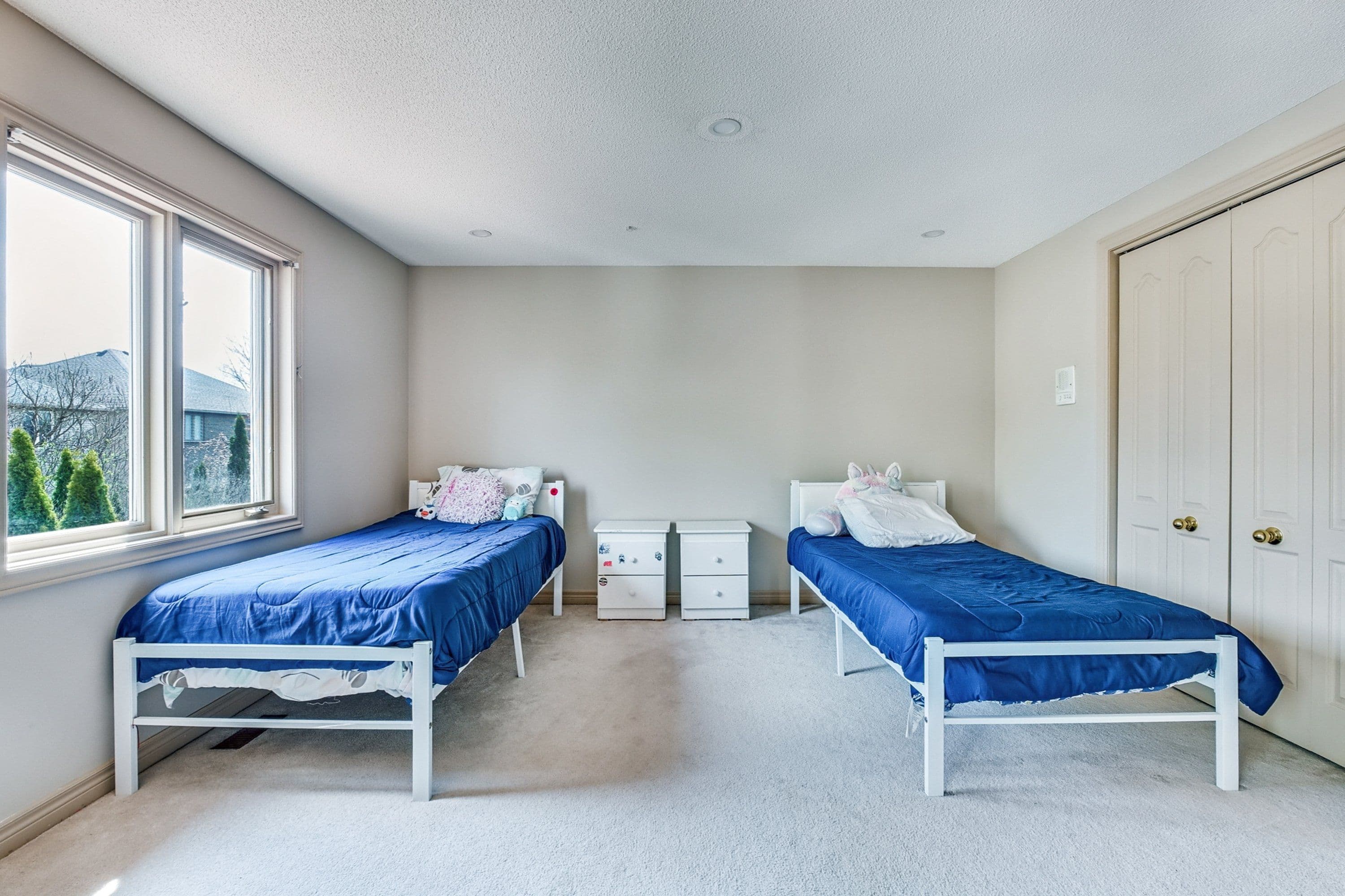 113 Meadowlands Boulevard, Hamilton, ON L9K 1H8