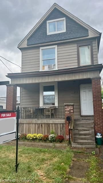 219 AVONDALE Street, Hamilton, ON L8L 7C4